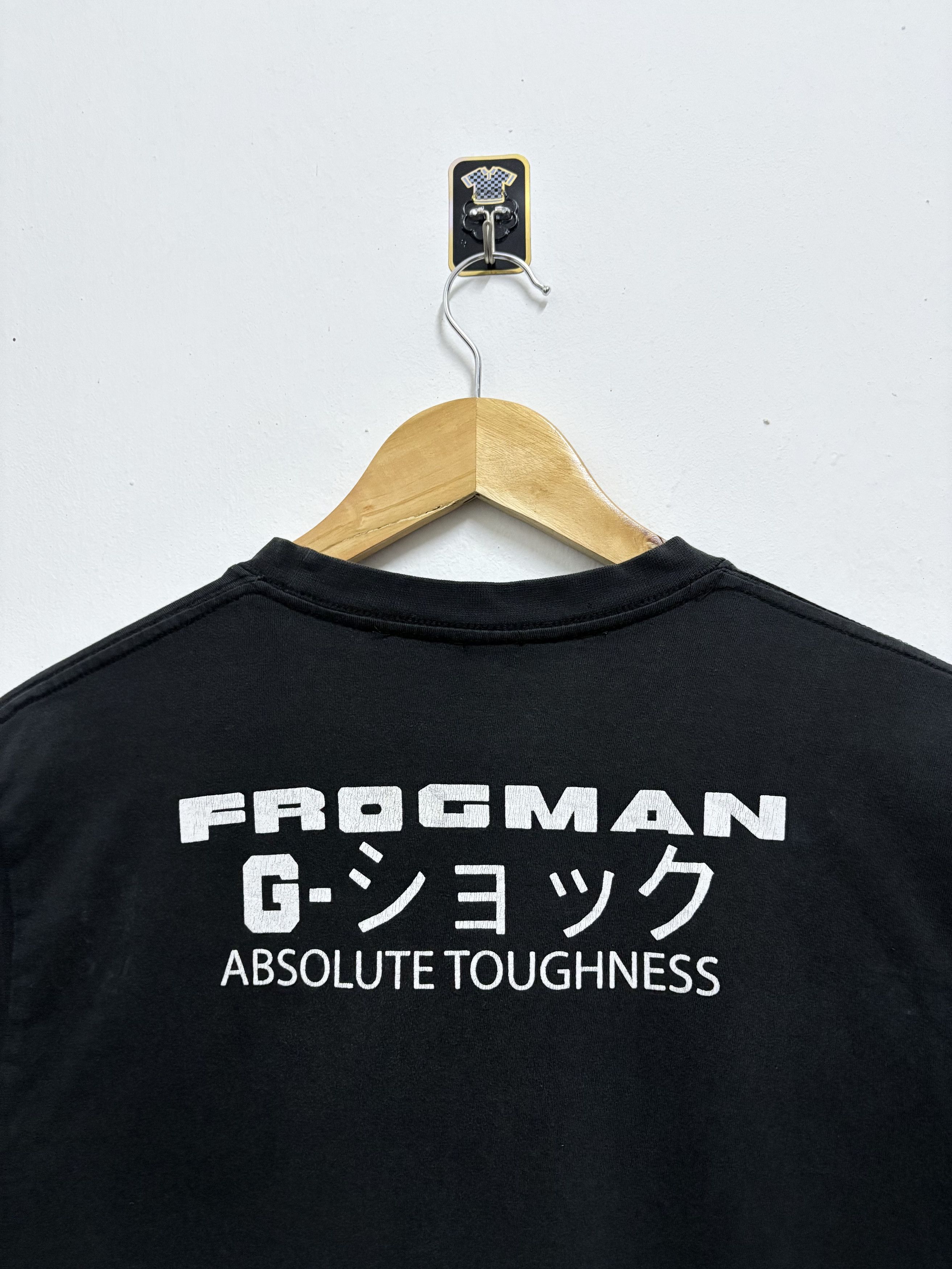 G Shock × Japanese Brand × Vintage 2000's G-Shock Suit Unit ( Frogman ) Merch T-Shirt Size US S / EU 44-46 / 1 - 4 Thumbnail