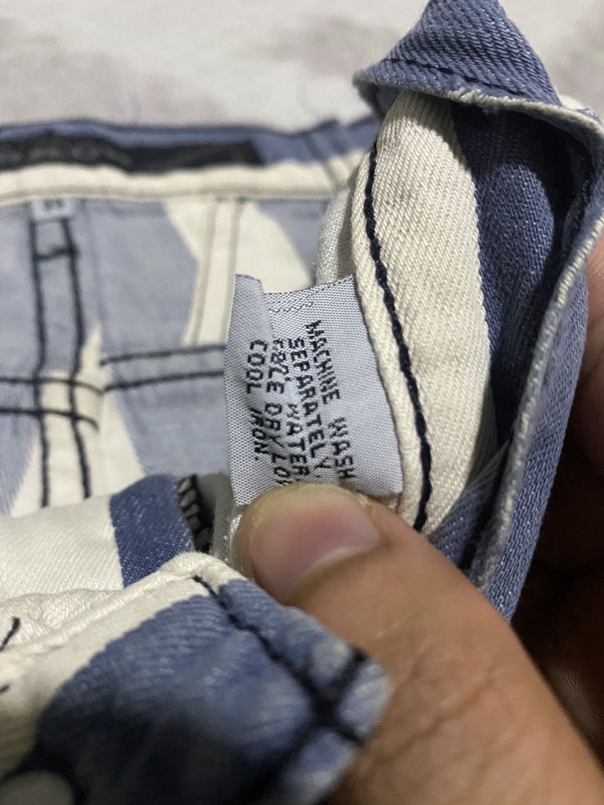 Art Comes First × Marithe + Francois Girbaud × Vintage Vtg 90’s MFG Striped Pattern Baggy Size US 33 - 9 Thumbnail