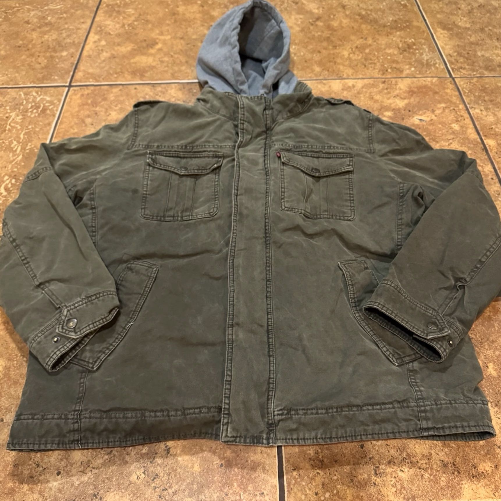 Levi's VINTAGE Levi's Luigi Mangione Jacket 2XL Regular Cotton Bomber Green Men Size US XXL / EU 58 / 5 - 2 Thumbnail