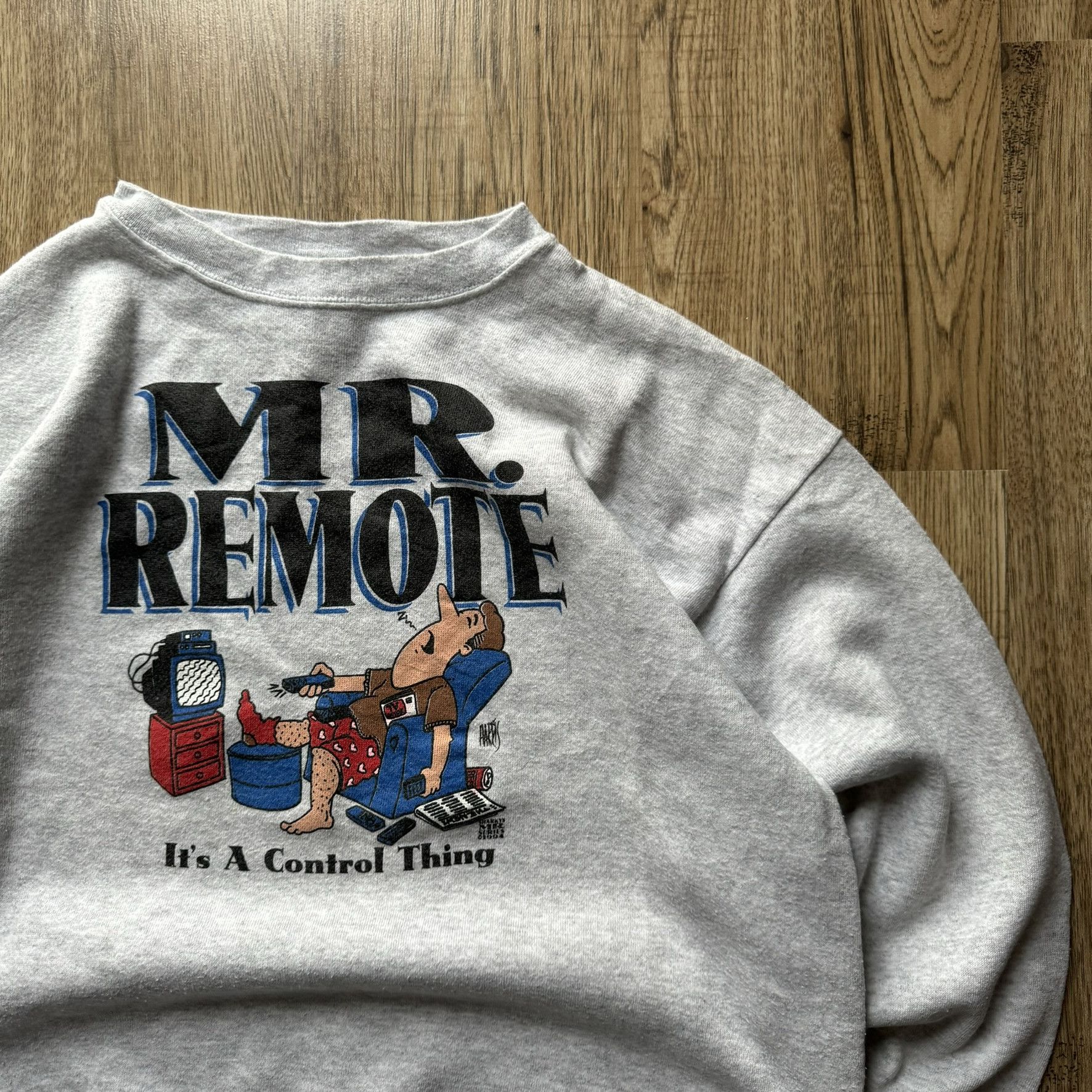 Vintage Vintage Mr. Remote Graphic Crewneck 1994 Size US L / EU 52-54 / 3 - 2 Thumbnail