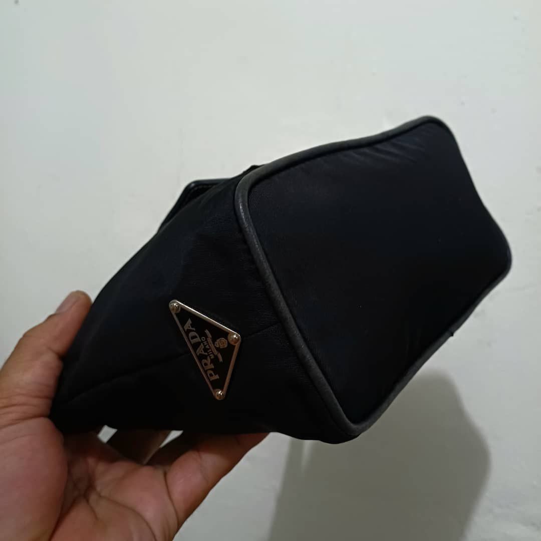 Prada Authentic PRADA Hobo Bag Size ONE SIZE - 5 Thumbnail