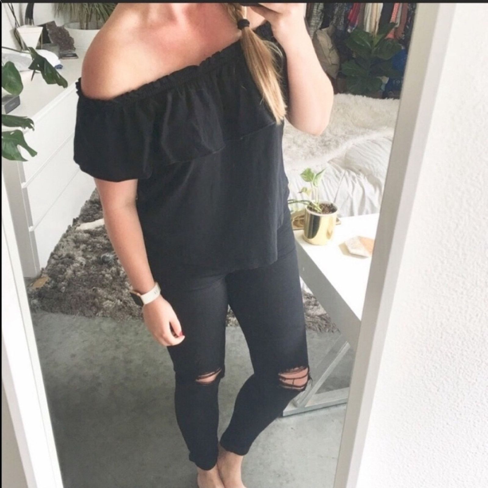 Current/Elliot NEW Current/Elliott Black Ruffle Swing Top Blouse Tee Shirt Size M / US 6-8 / IT 42-44 - 7 Thumbnail