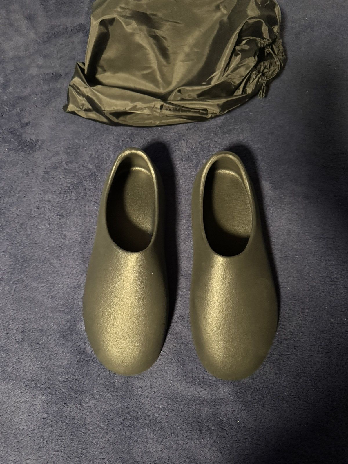 Yeezy YZY SLPRS Size US 10 / EU 43 - 2 Thumbnail