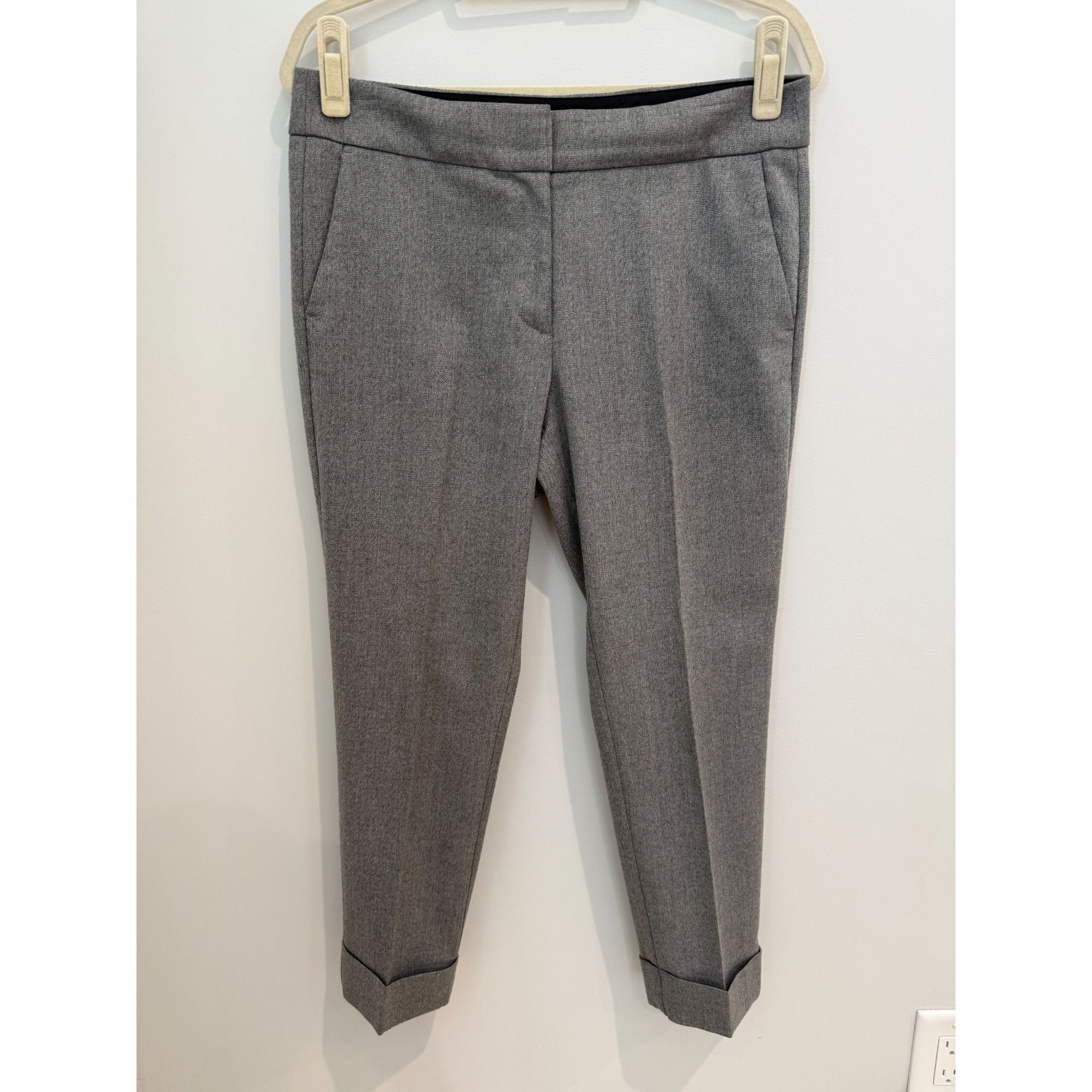 Ann Taylor Ann Taylor Loft Ankle Length Cuffed Pants, size 8 petite Size 26" / US 2 / IT 38 - 1 Thumbnail