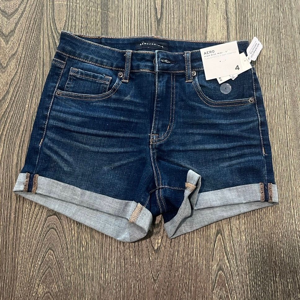 Aeropostale NWT Aeropostale High-Rise Midi Shorts Dark Wash Blue Size 4 Size 27" / US 4 / IT 40 - 1 Thumbnail
