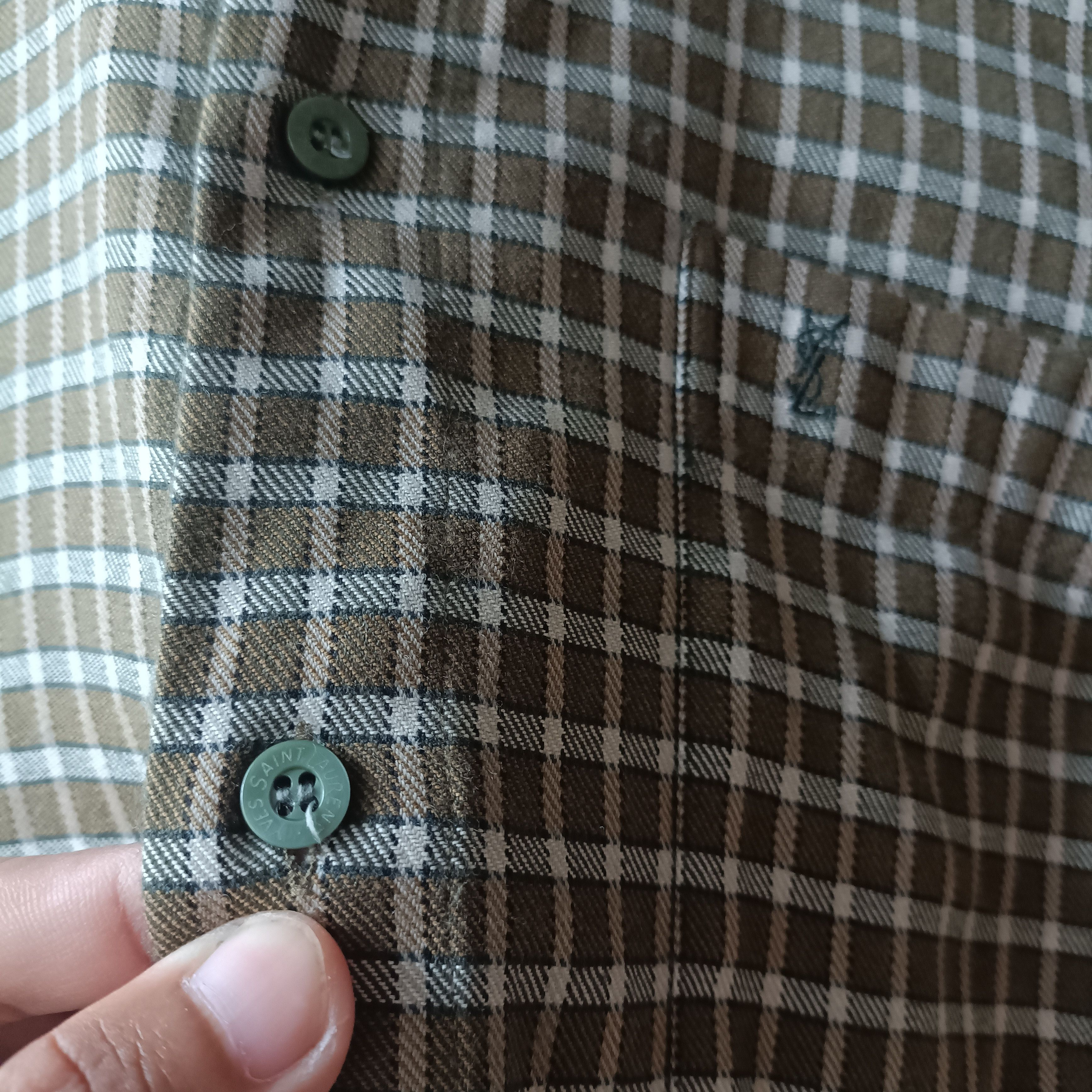 Yves Saint Laurent Vtg Yves Saint Laurent Checkered Plaid flannel Shirt Size US M / EU 48-50 / 2 - 3 Thumbnail