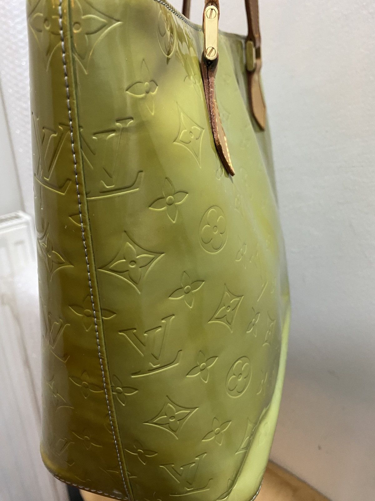 Louis Vuitton LOUIS VUITTON HOUSTON PATENT LEATHER HANDBAG Size ONE SIZE - 8 Thumbnail