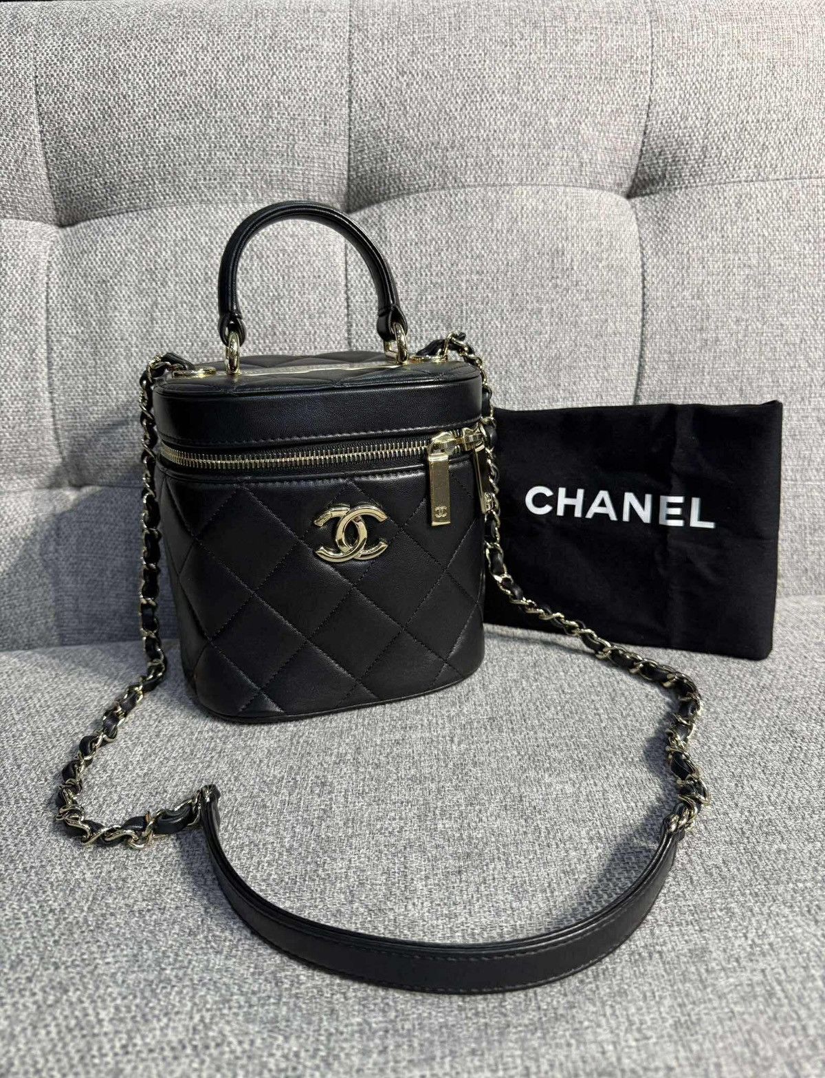Chanel Chanel Vanity Bag Size ONE SIZE - 1 Thumbnail