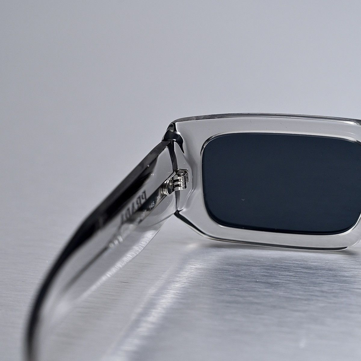 Prada PRADA 0PR 06YS SUNGLASSES Size ONE SIZE - 8 Thumbnail