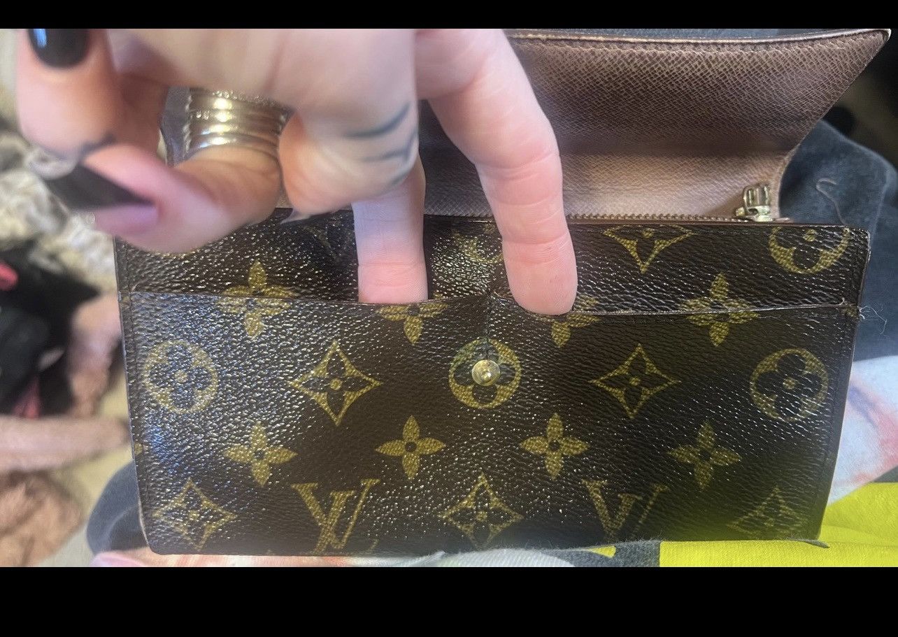 Louis Vuitton Pre loved Louis Vuitton wallet Size ONE SIZE - 2 Thumbnail