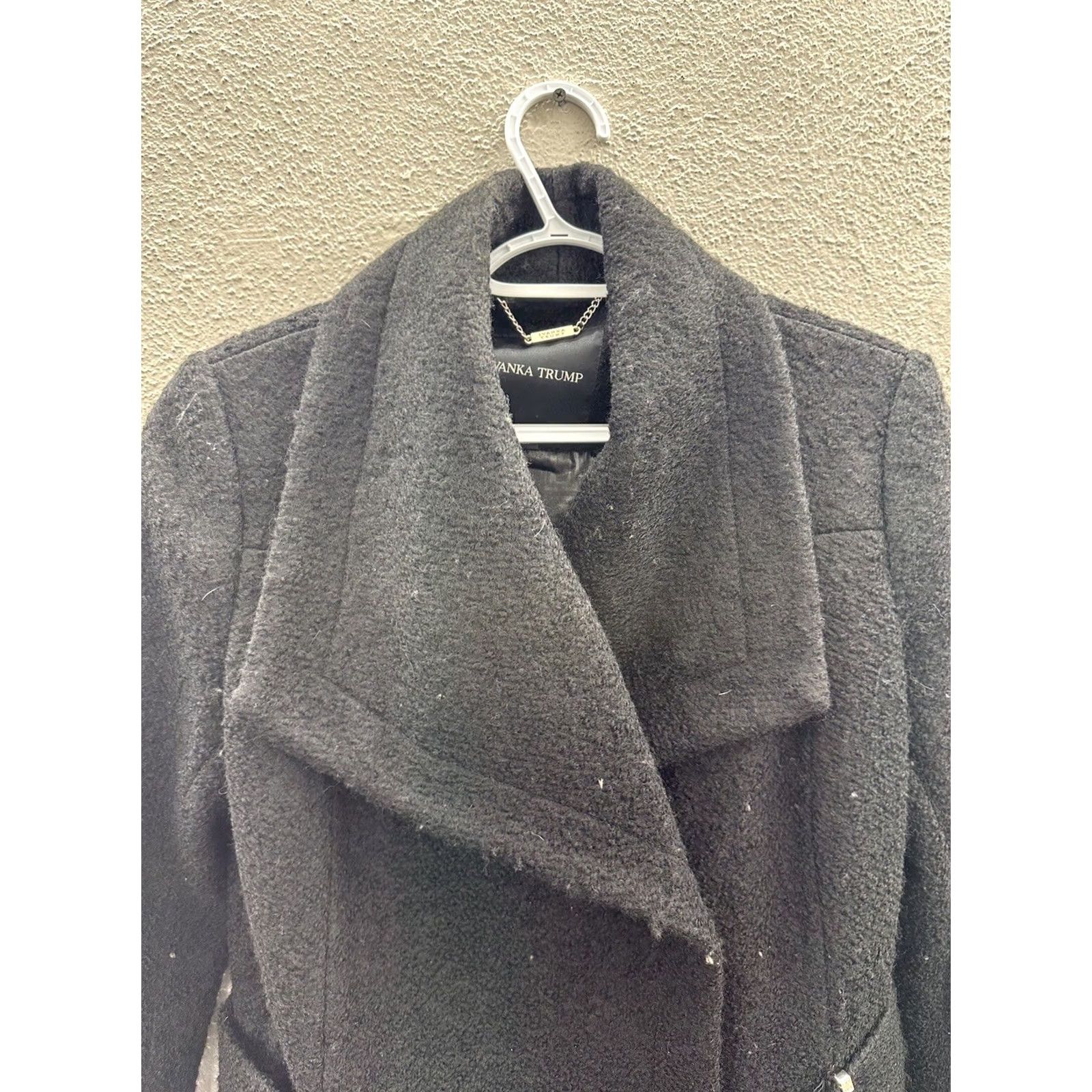 Vintage Ivanka Trump Womens Coat Black Boucle Wool Blend Double Breasted Belted Coat Size S / US 4 / IT 40 - 3 Thumbnail