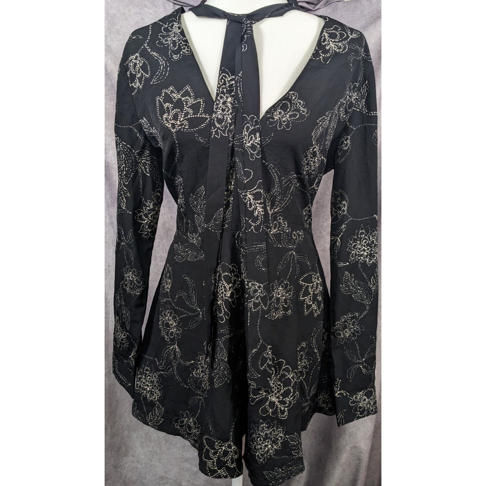 Other Gothic Floral Tie Neck Romper by Missguided Size 32" / US 10 / IT 46 - 7 Thumbnail