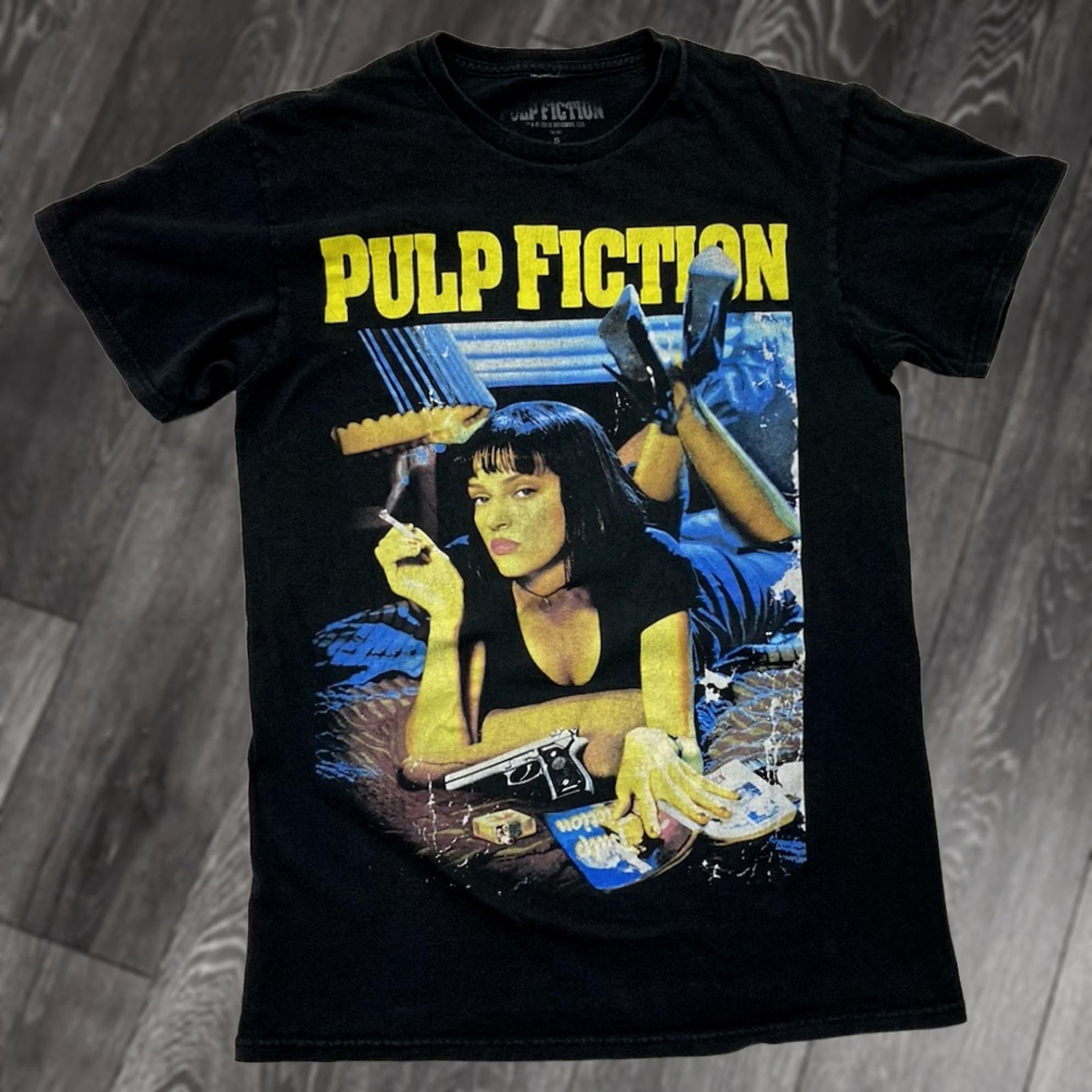 Vintage VINTAGE Pulp Fiction T-Shirt Women Small Black Short Sleeve Size S / US 4 / IT 40 - 1 Thumbnail