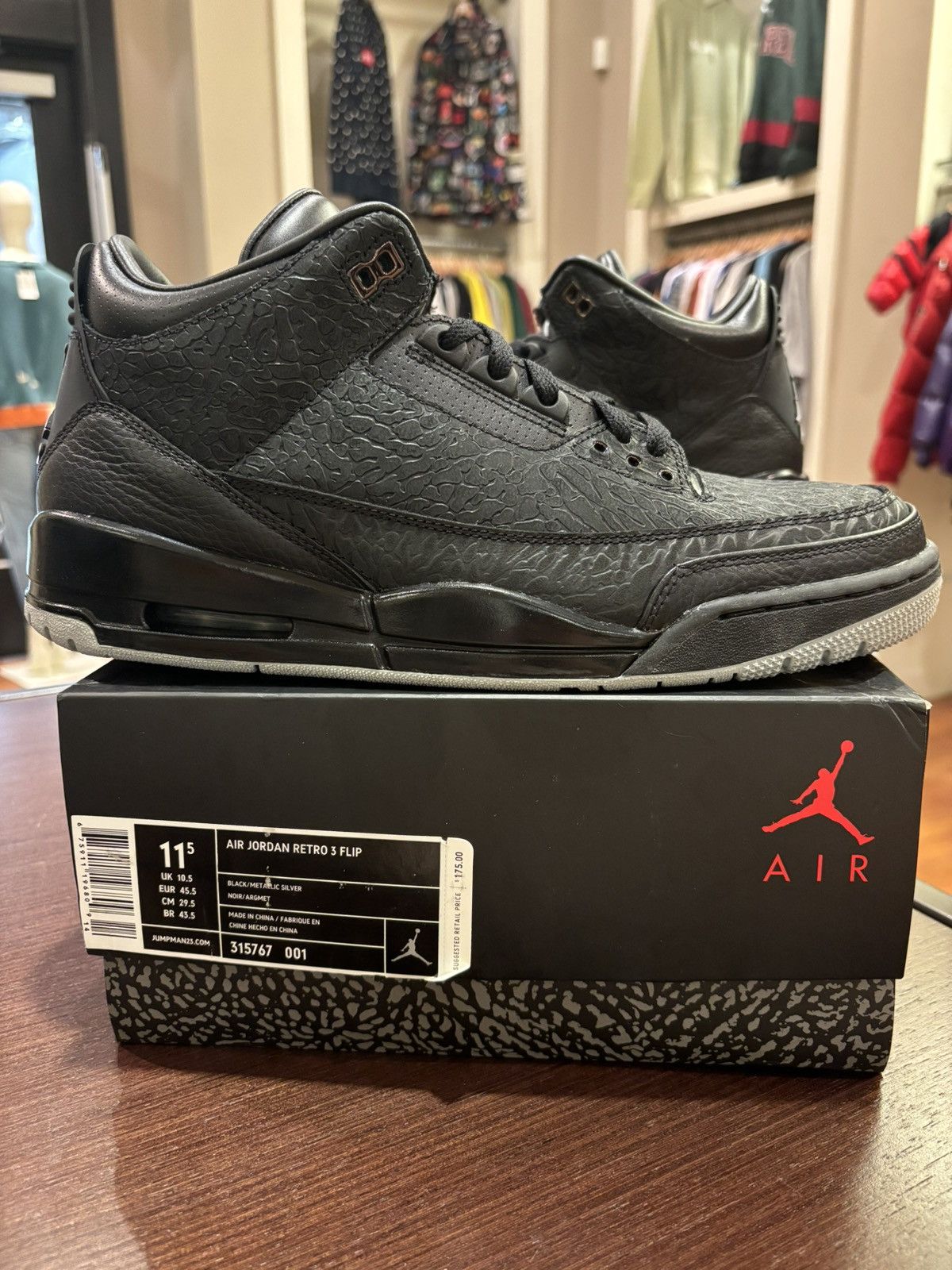 Jordan retro 'black flip'