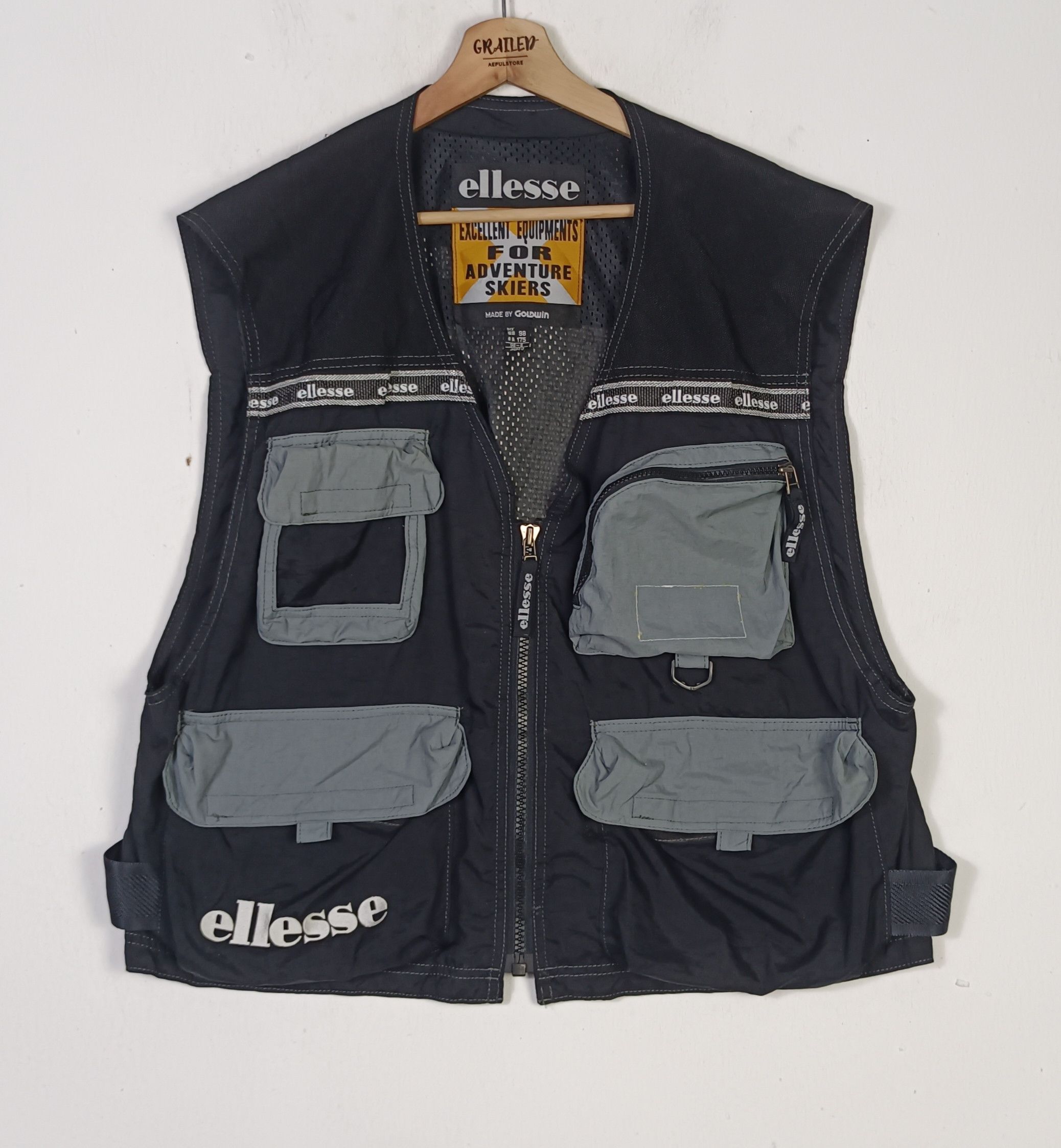 Ellesse × Goldwin × Japanese Brand Ellesse Multipocket Tactical Ski Vest Size US XL / EU 56 / 4 - 1 Thumbnail