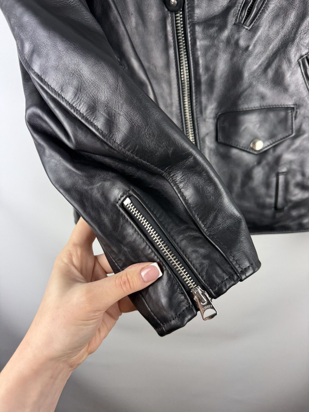 Schott Schott Perfecto Ladies Leather Biker Full Zip Jacket USA Size XS / US 0-2 / IT 36-38 - 9 Thumbnail