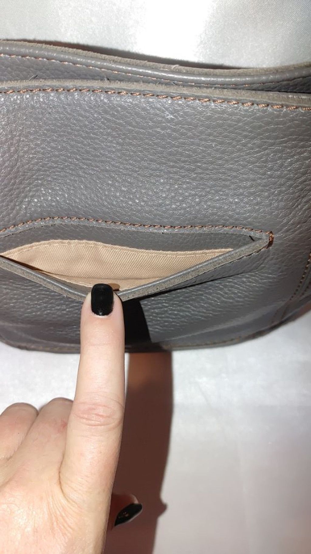 The Sak The Sak De Young Leather Hobo Bag on Slate Size ONE SIZE - 7 Thumbnail