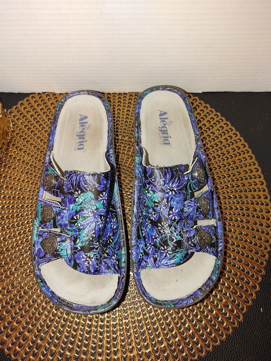 Alfani Alegria Julee Slide Sandals Size 40 Size US 9 / IT 39 - 2 Thumbnail
