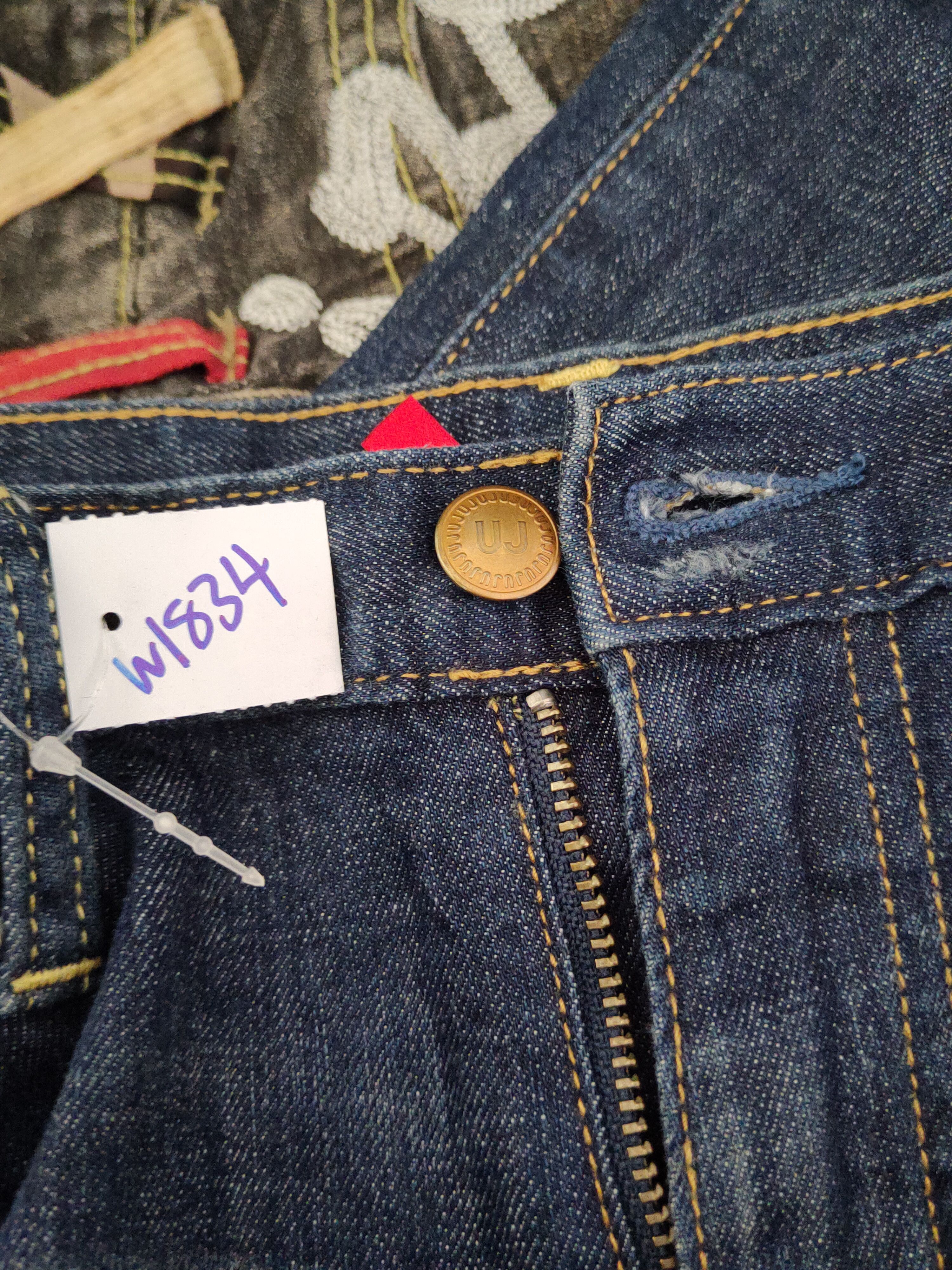 Japanese Brand Uniqlo Dark Blue Distressed Ripped denim Jeans #W1834 Size US 30 / EU 46 - 15 Thumbnail