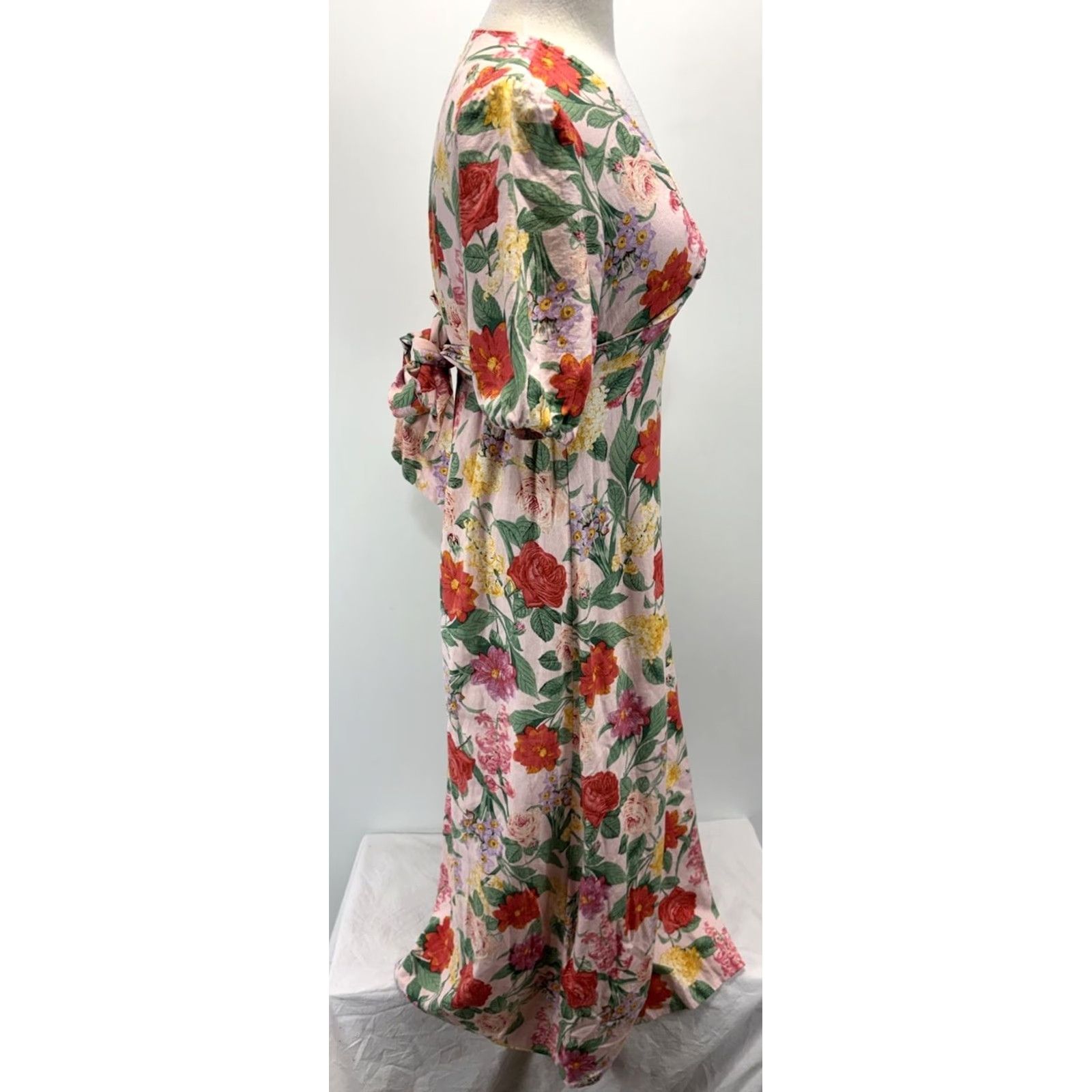 Old Navy Old Navy Women’s Fit & Flare Floral Linen Blend Twist Front Maxi Dress M Spring Size M / US 6-8 / IT 42-44 - 4 Thumbnail