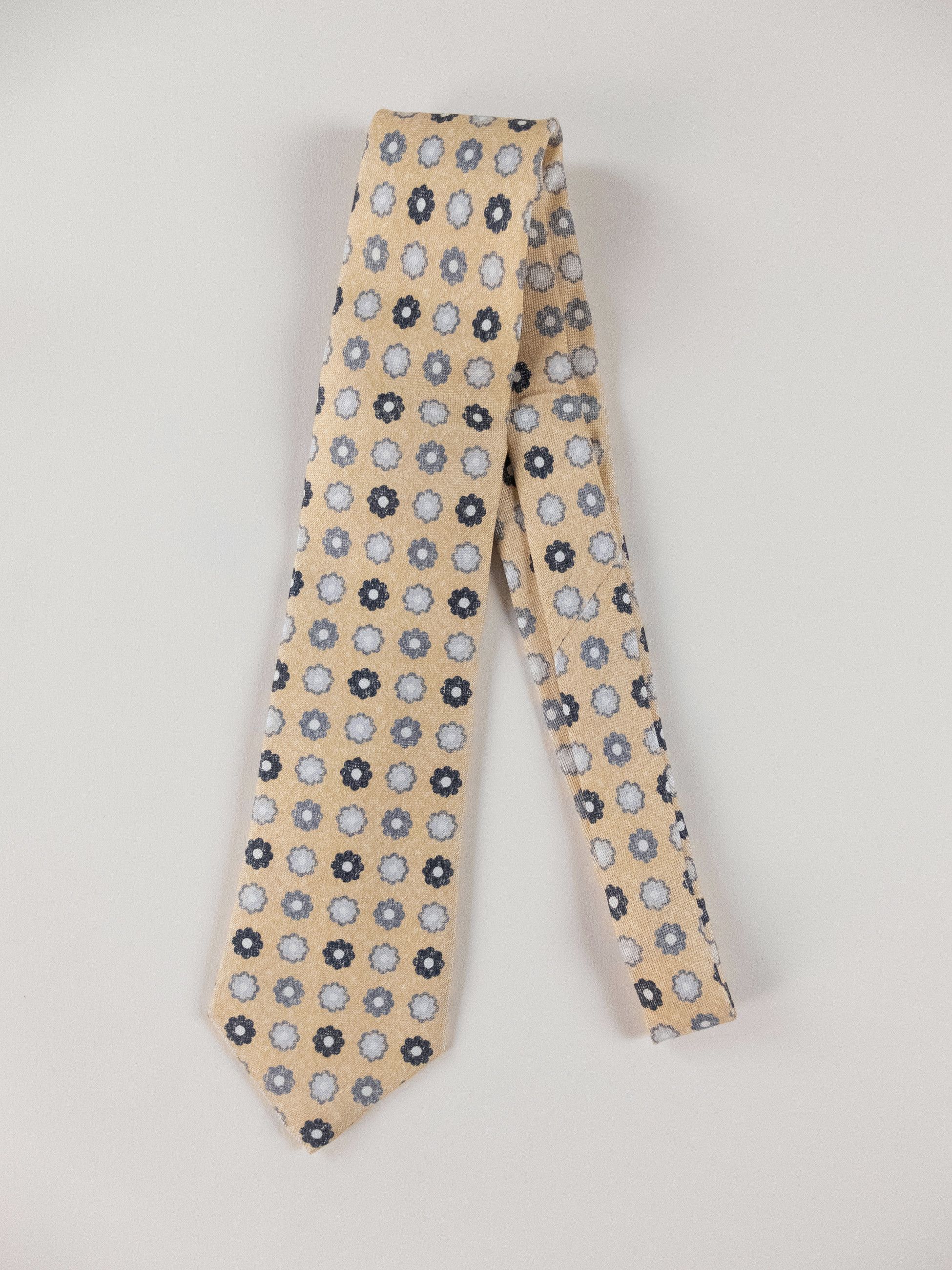 Isaia ISAIA Napoli hand made yellow floral linen silk blend tie Size ONE SIZE - 1 Thumbnail
