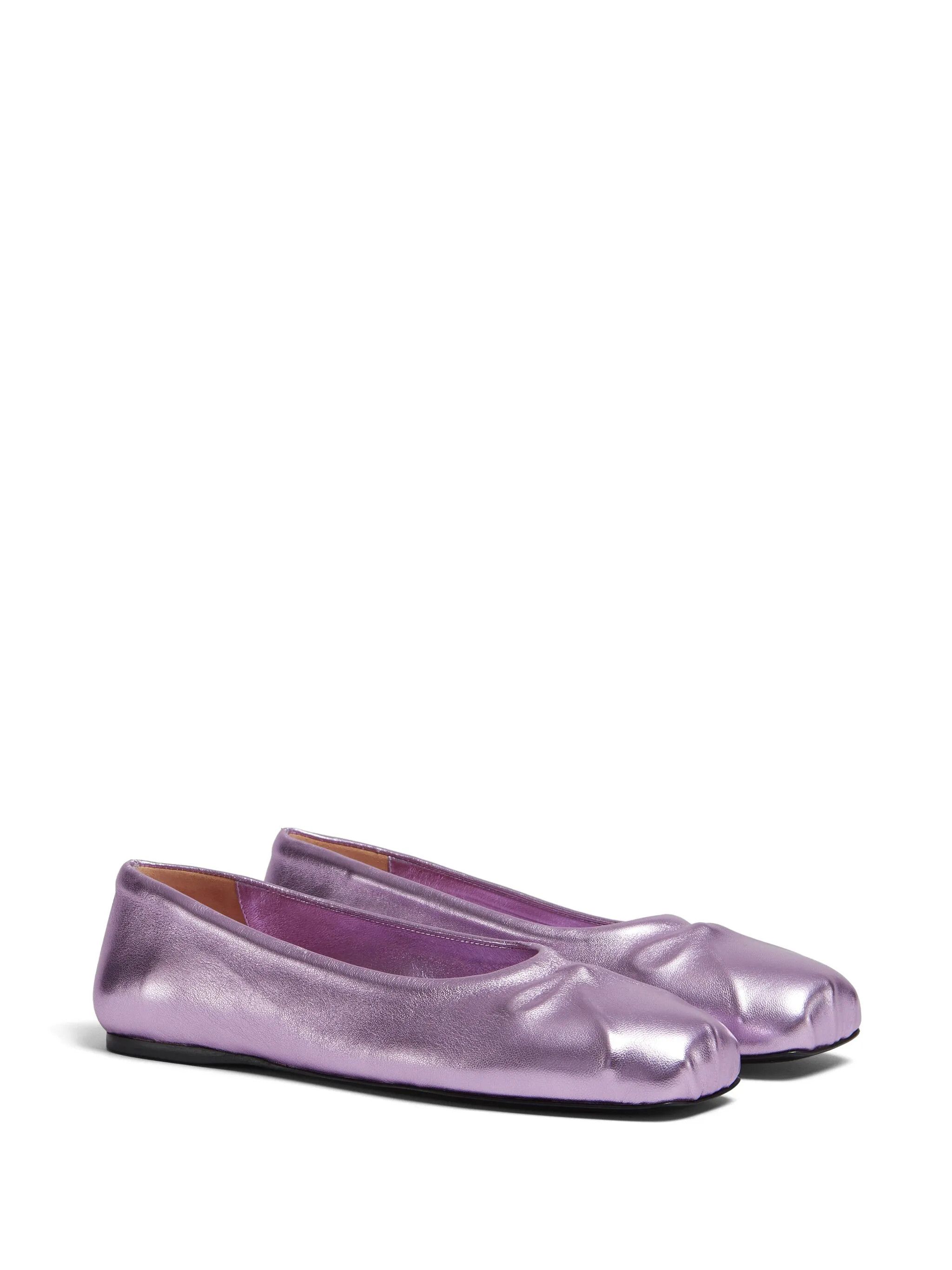 o1w1db10925 Flats in Purple