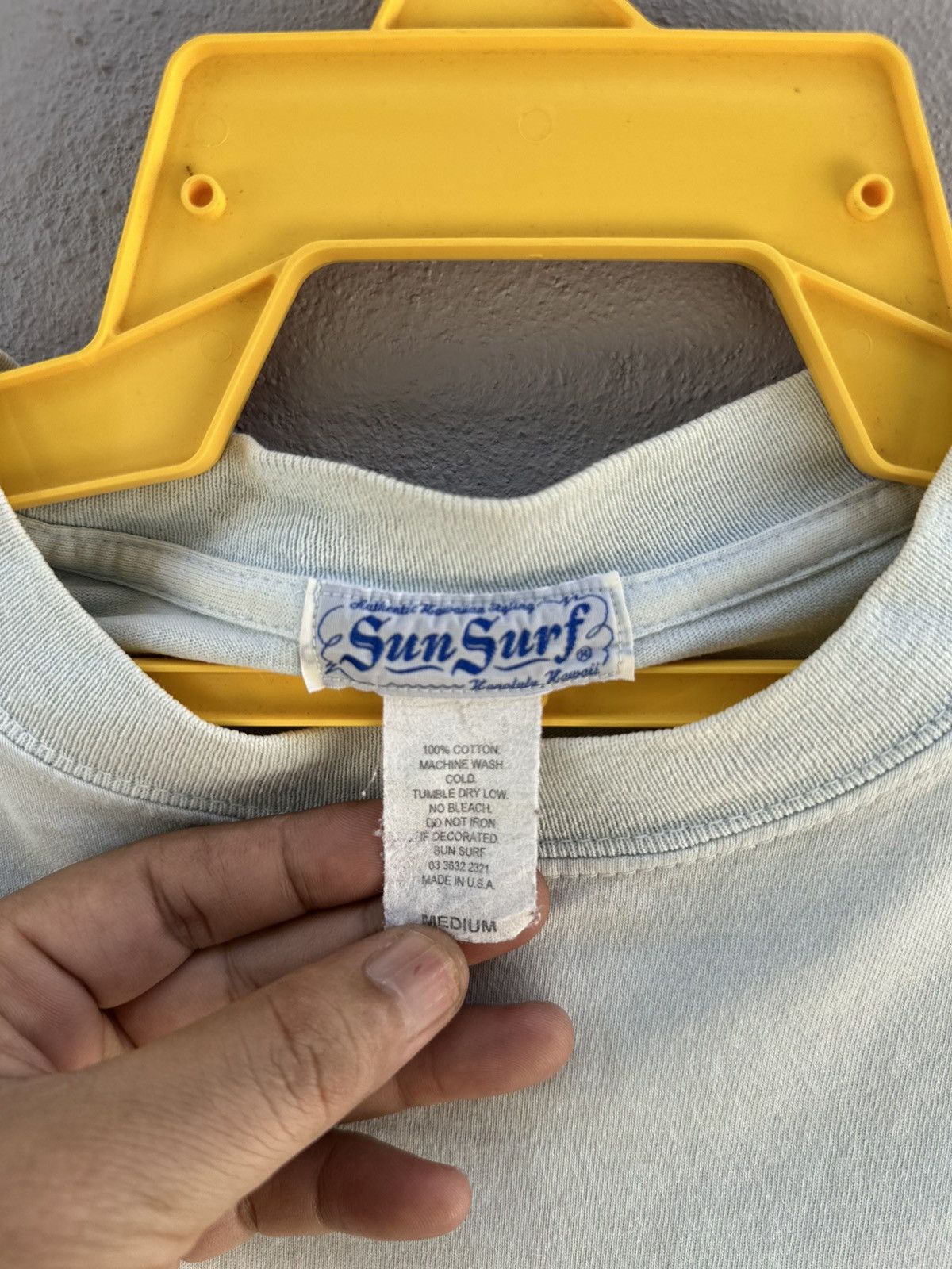 Sun Surf Vintage 90s Sun Surf Primo The Hawaiian Beer Faded Tee Size US M / EU 48-50 / 2 - 9 Thumbnail