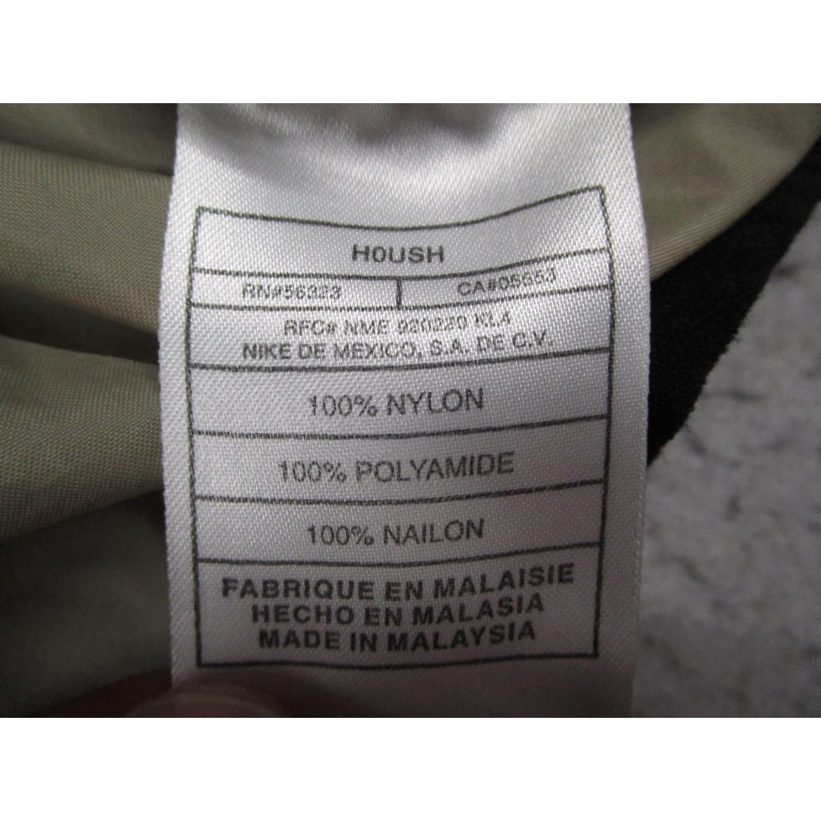 Nike Nike Jacket Mens Large Beige Full Zip Nylon Lightweight Windbreaker Size US L / EU 52-54 / 3 - 4 Thumbnail