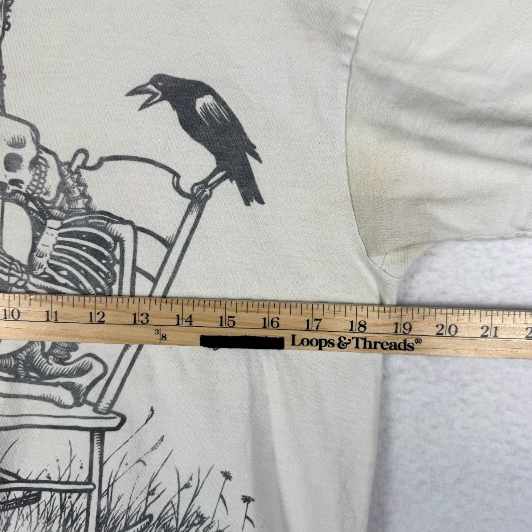 Element VINTAGE Element Skateboards Adult Medium Skeleton Graphic Shirt Made in USA 90s Crew Neck Short Sleeve White Cotton Graphic Print Logo Mens M Shirt Size US M / EU 48-50 / 2 - 7 Thumbnail