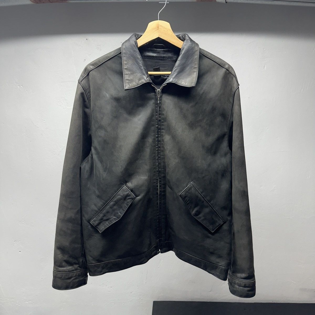 Designer × Streetwear × Vintage Pearled Ivory Grained Leather