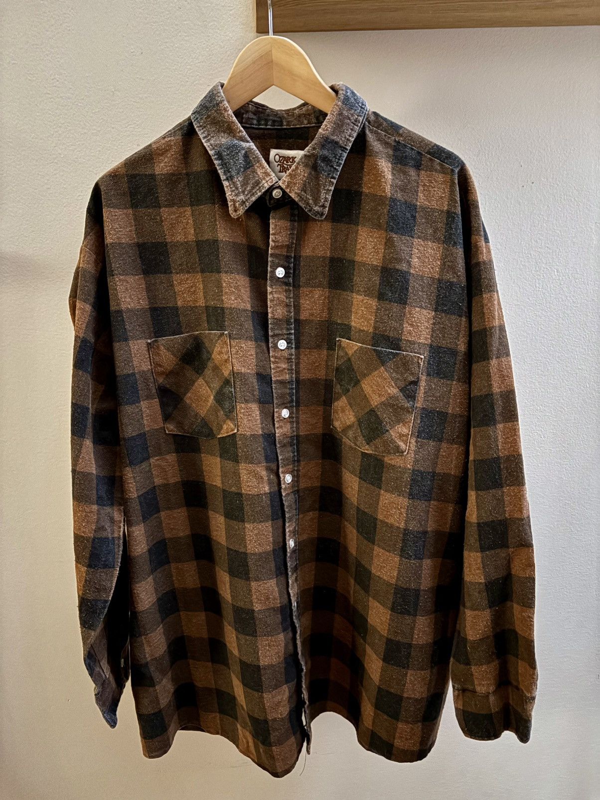 Vintage Ozark Trail vtg 90s brown/black checkered plaid shirt XL/2X Size US XL / EU 56 / 4 - 1 Thumbnail