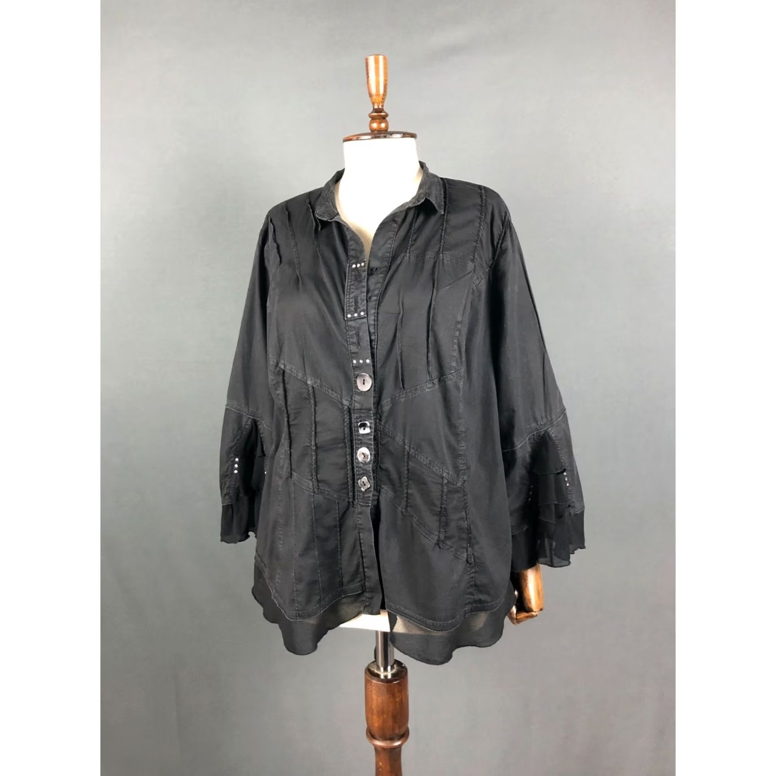 Vintage Bottega Blouse Shirt Cotton Women's L Black Bell Sleeve Collared Button Knit Ruffle Vintage No Size ONE SIZE - 2 Thumbnail