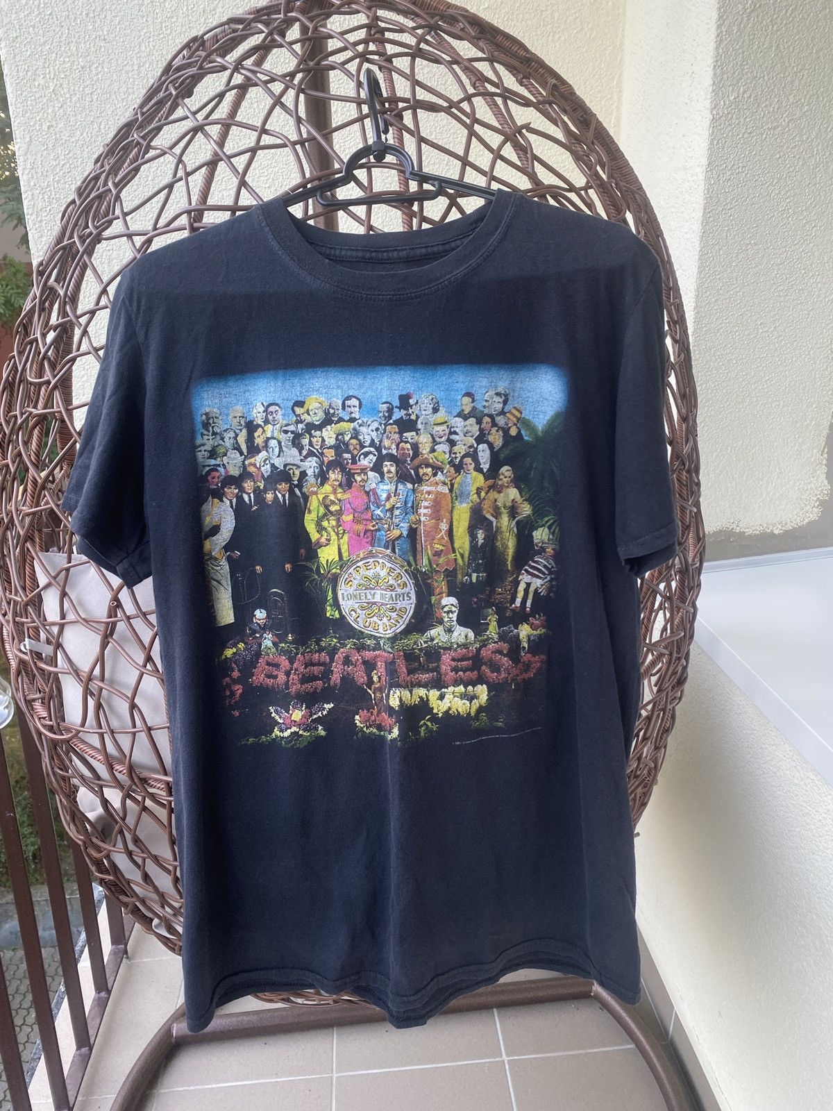 Vintage Beatles vintage y2k tee Size US M / EU 48-50 / 2 - 1 Thumbnail