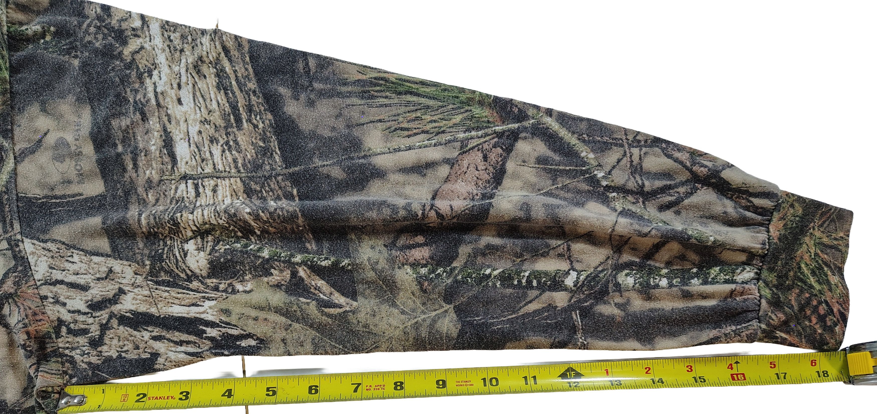 Mossy Oaks Men's XL Camo Rustic Ridge Mossy Oak Heavy Cotton Shirt Size US XL / EU 56 / 4 - 8 Thumbnail