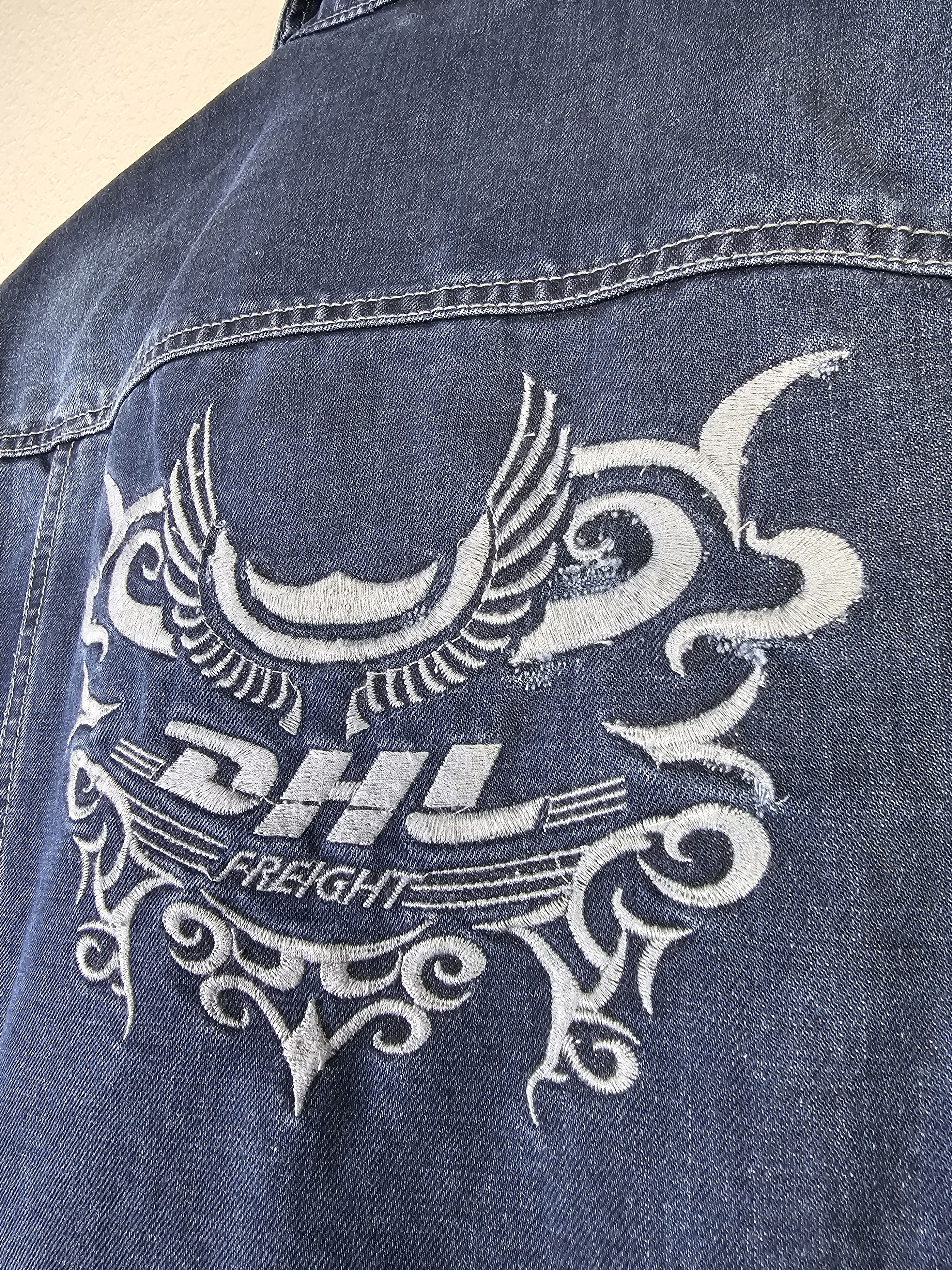 DHL Vintage Y2K DHL Embroidered Denim Jacket (Vetements Style) Size L / US 10 / IT 46 - 9 Thumbnail
