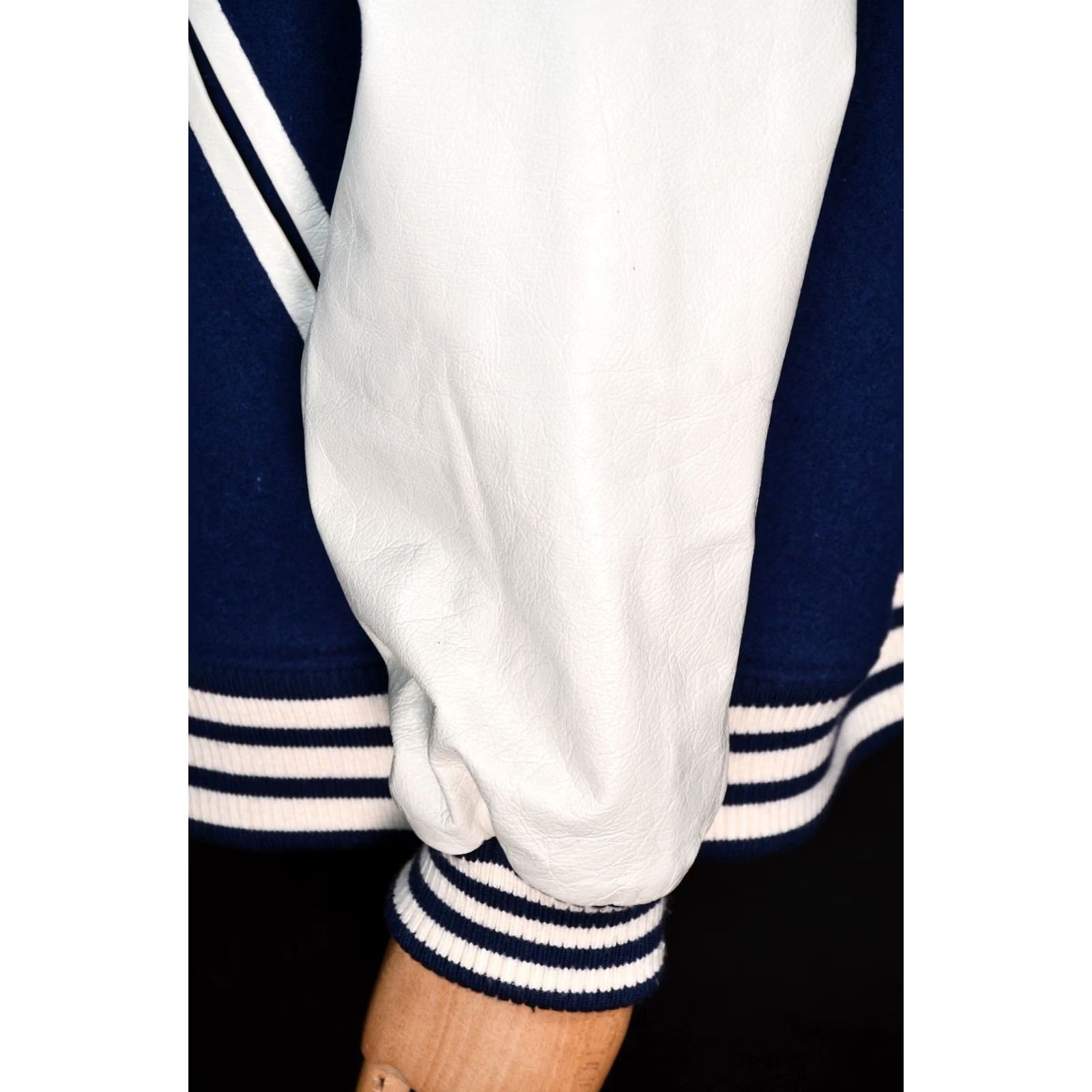 Adidas Adidas Originals Nigo 25 Varsity College Leather Sleeve Men's Jacket XL Blue Wool Sleeve Bomber Jacket College Logo Vintage No (cond) Size US XL / EU 56 / 4 - 5 Thumbnail