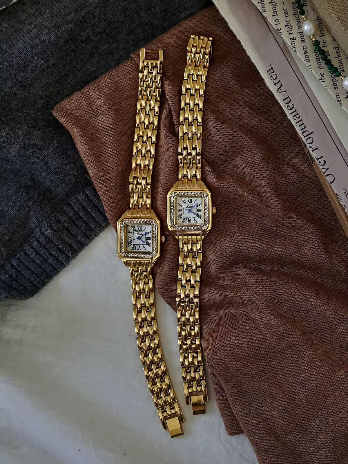 Other Retro luxury style Quartz Gold unisex watch Size ONE SIZE - 3 Thumbnail