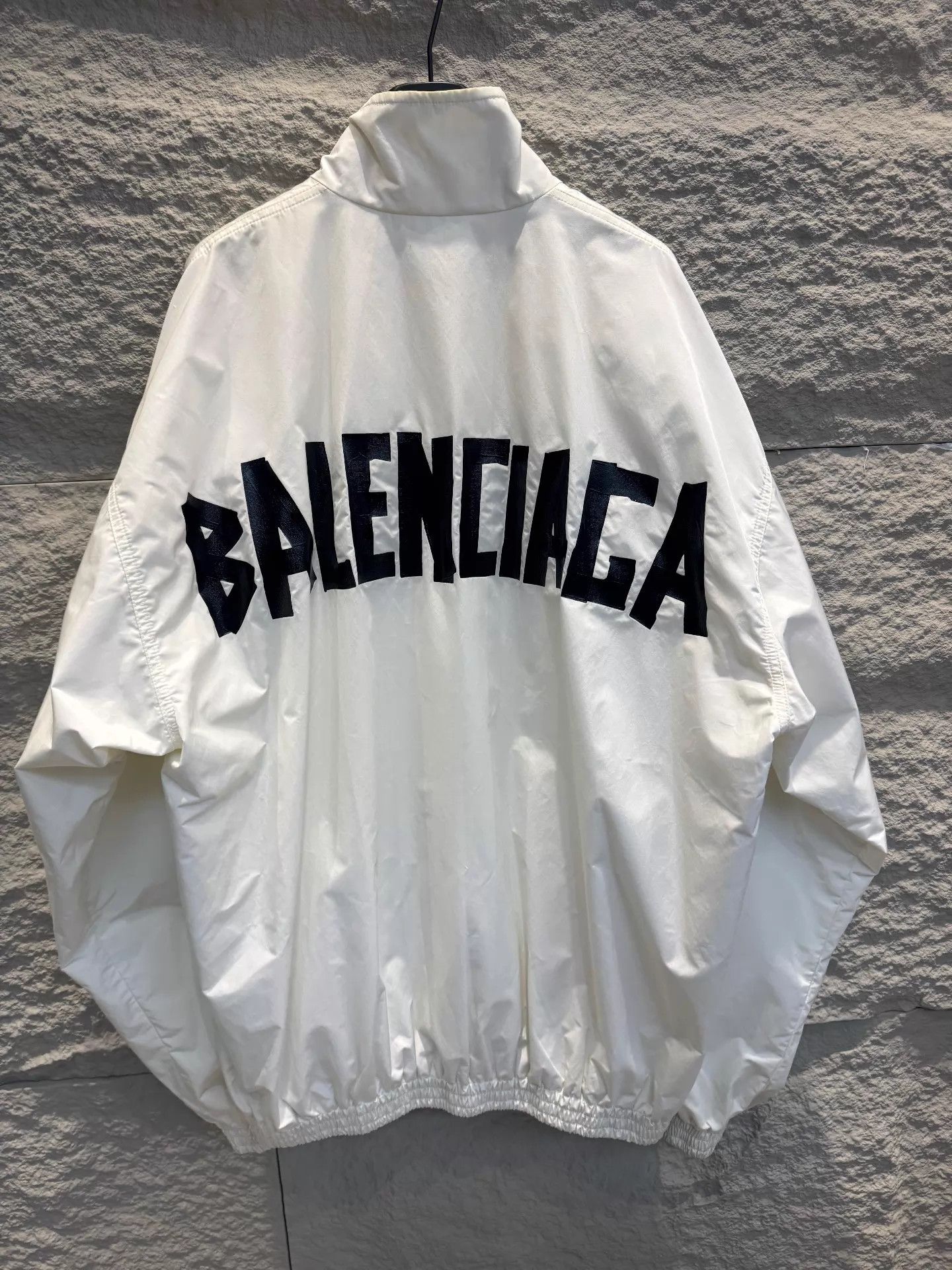 Balenciaga Balenciaga 25FW White Tape Logo Unisex Jacket Size US S / EU 44-46 / 1 - 1 Thumbnail