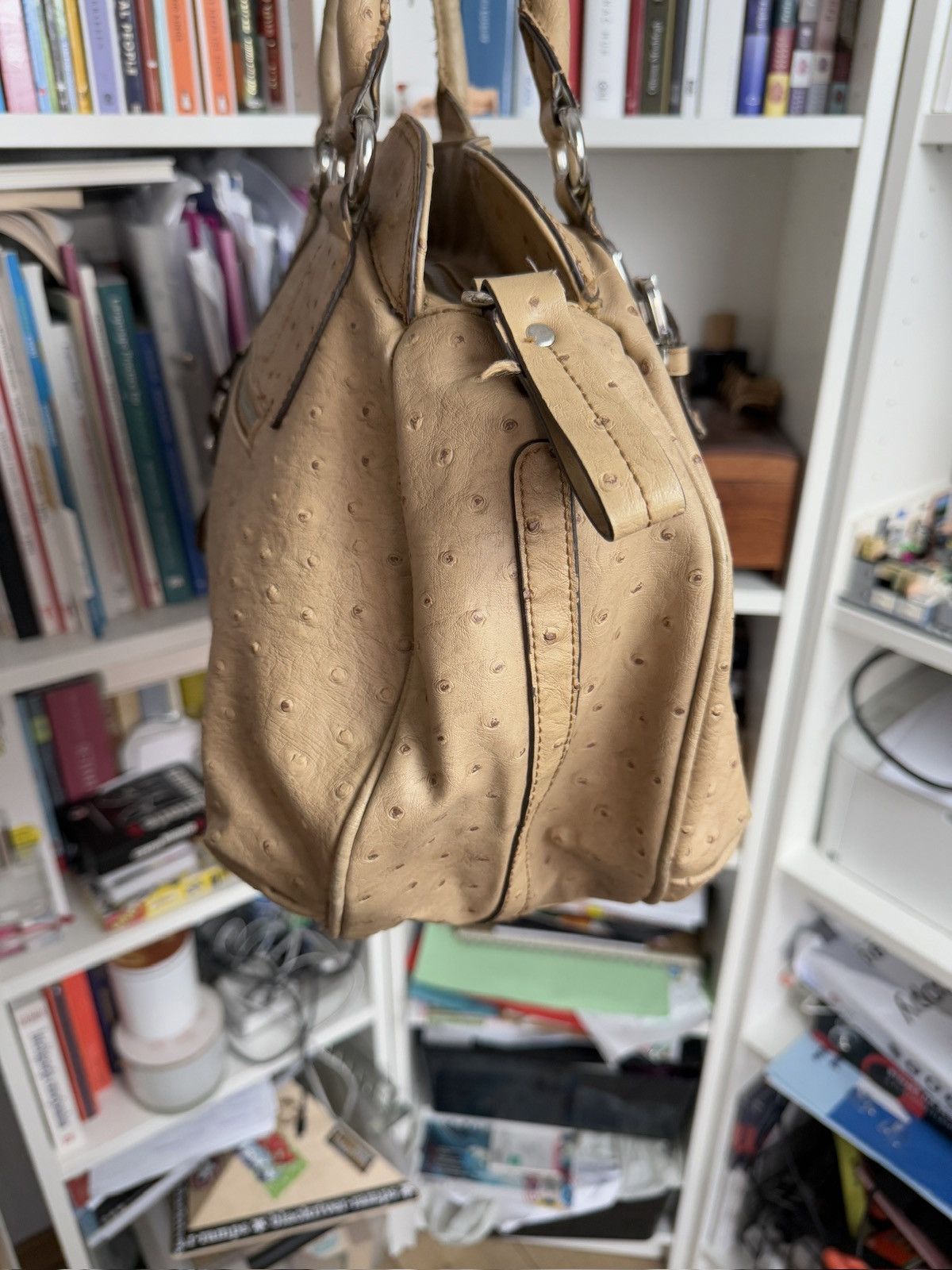 Guess × Vintage Vintage y2k Guess big logo leather shoulderbag designer rare Size ONE SIZE - 10 Thumbnail