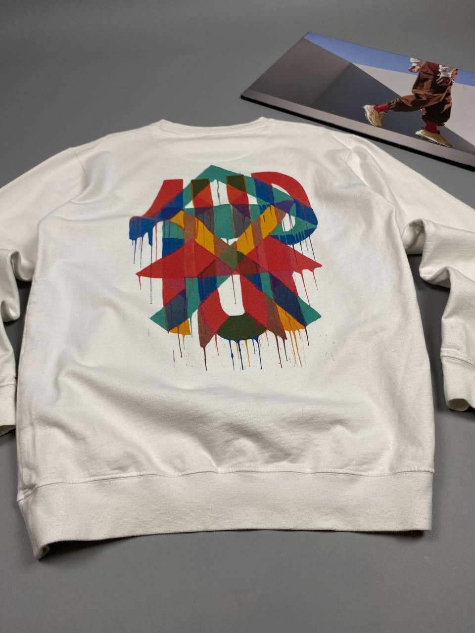 Other Authentic 1UP Graffiti One United Power x Maya Hayuk White M Size US M / EU 48-50 / 2 - 6 Thumbnail