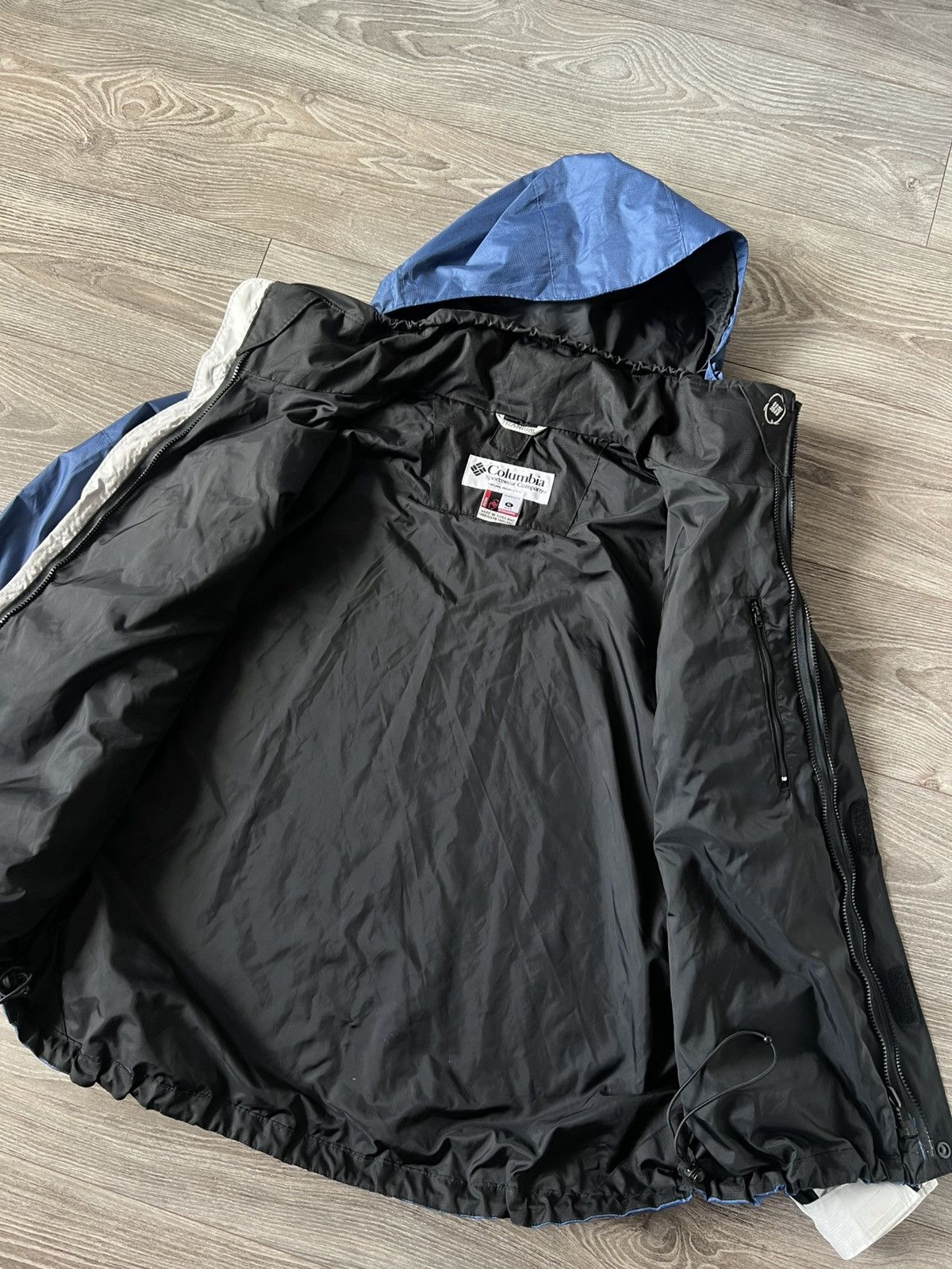 Columbia × Vintage ‼️Vintage Columbia Titanium Tech Omni Waterpoof Jacket‼️ Size US XL / EU 56 / 4 - 24 Thumbnail