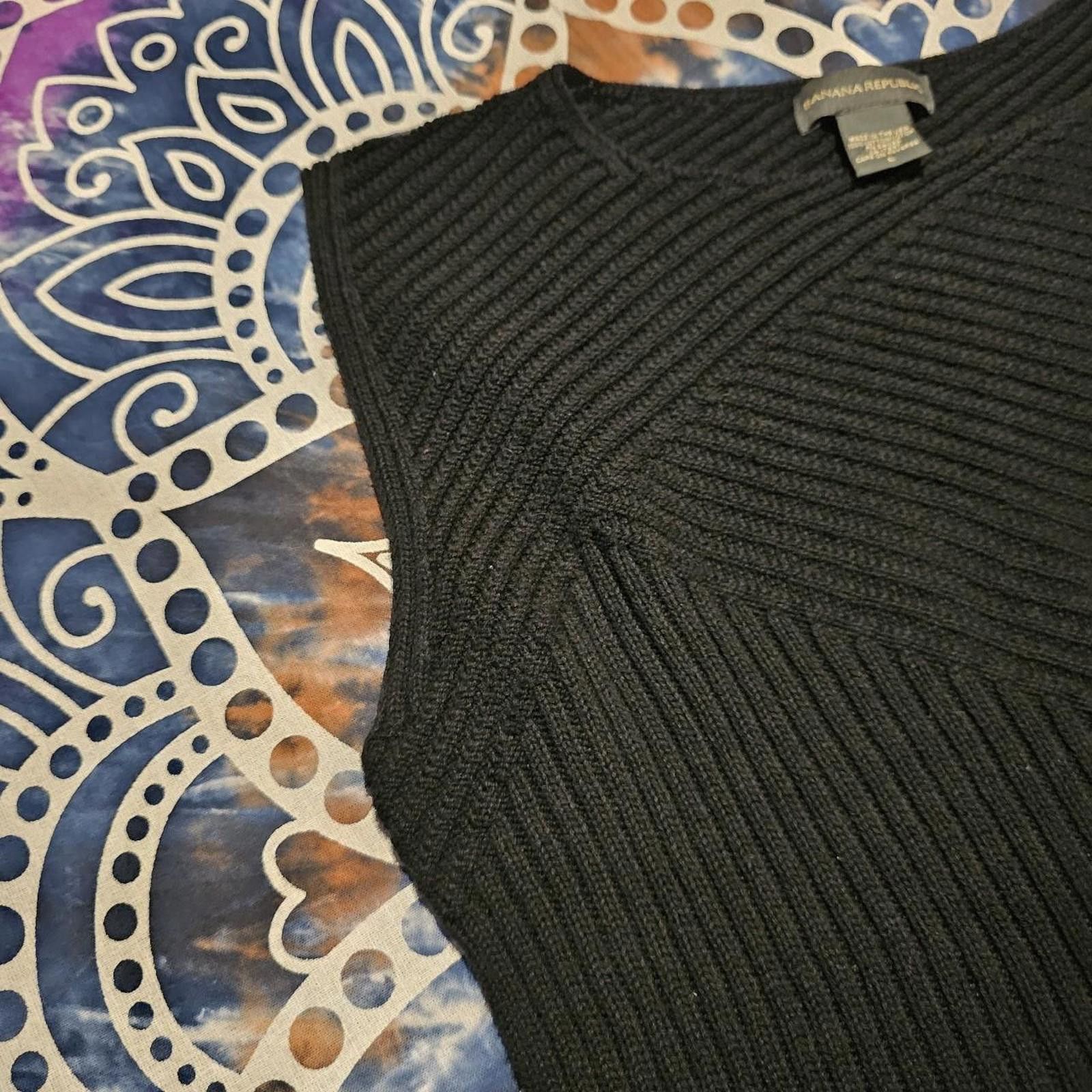 Banana Republic Banana Republic Women's Black Sleeveless Sweater Size L / US 10 / IT 46 - 5 Thumbnail