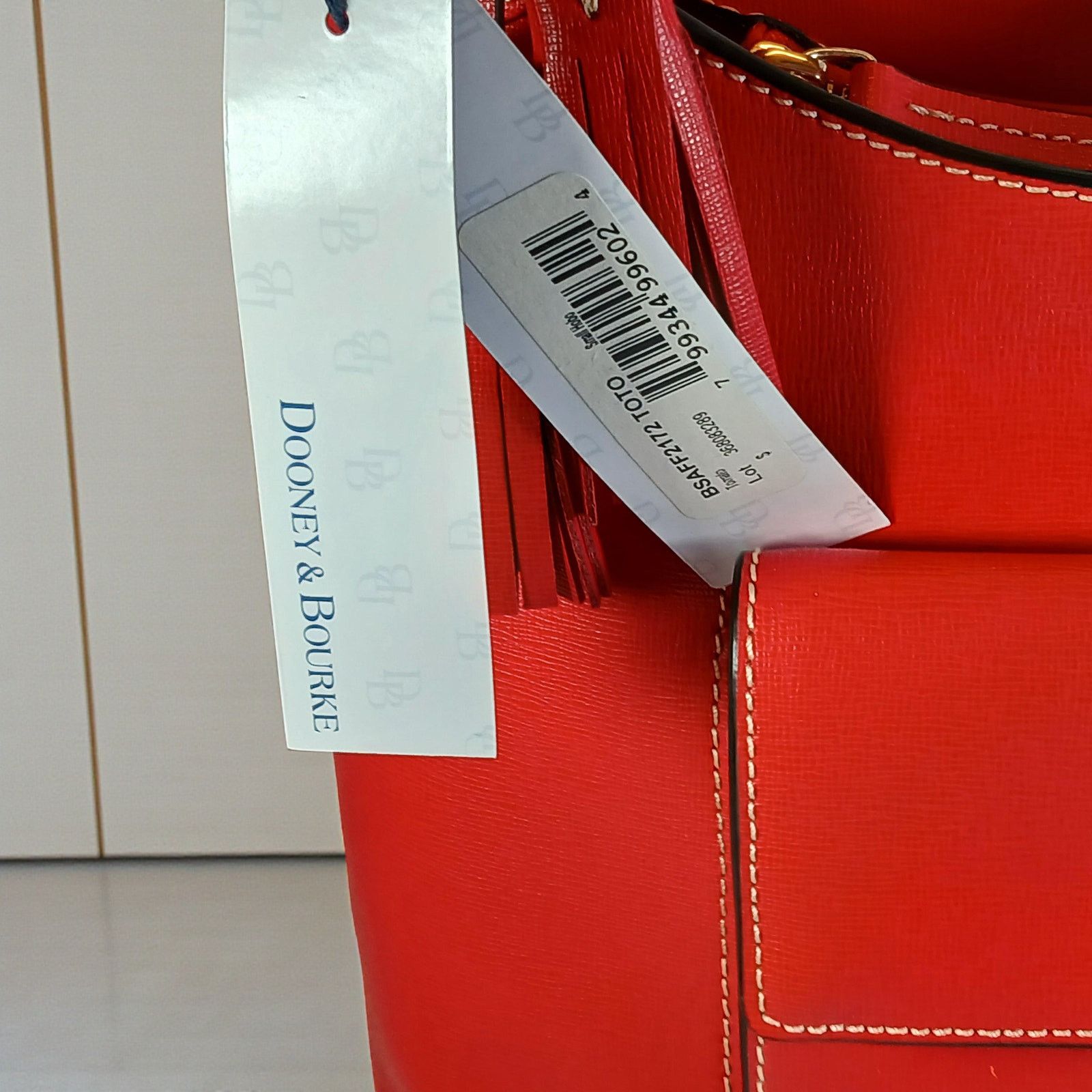 Dooney & Bourke Dooney & Bourke Red Saffiano Leather Hobo Bag w Dust Bag NWT Size ONE SIZE - 11 Thumbnail