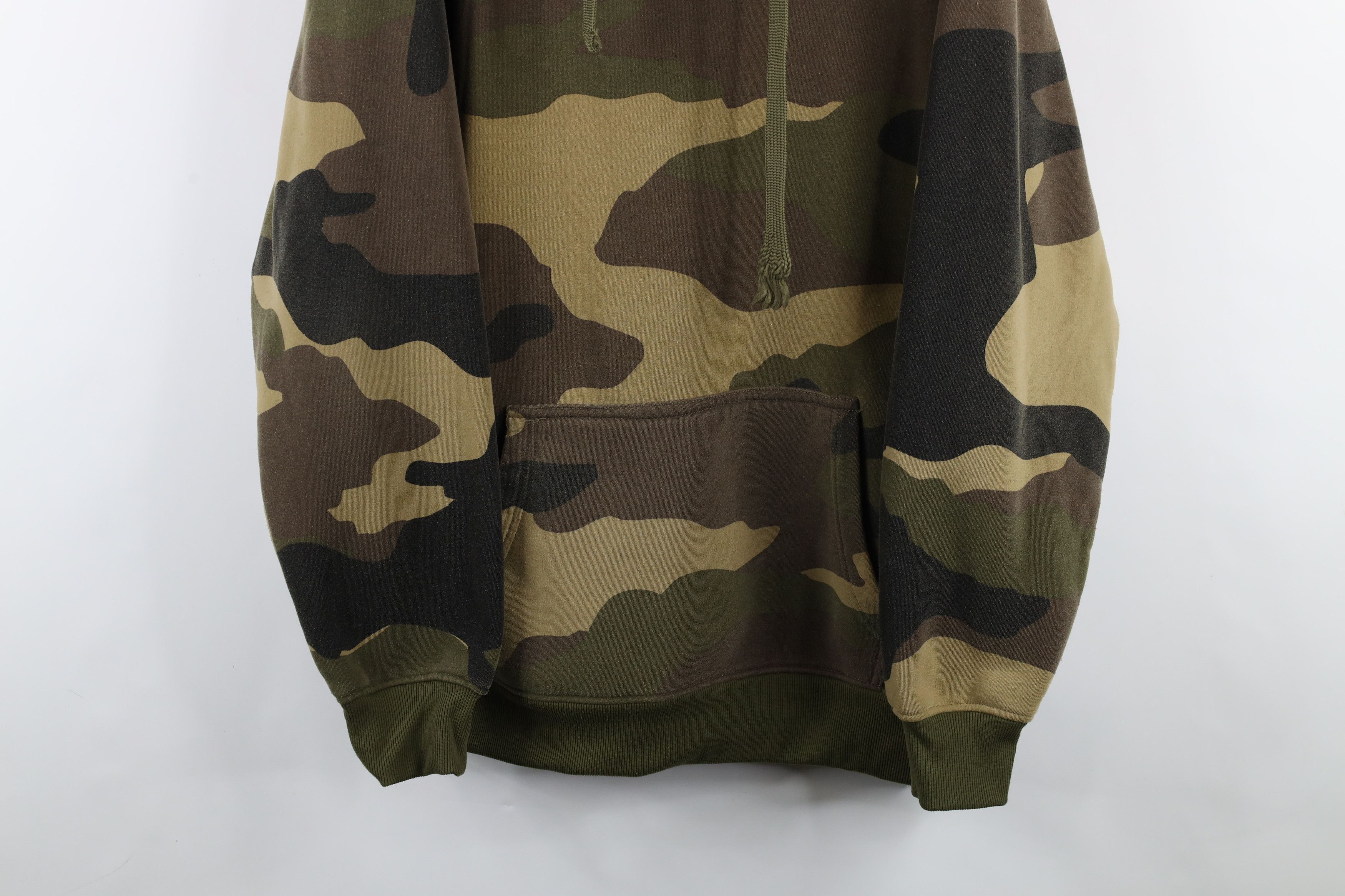 Vintage Vintage 90s Streetwear Heavy Camouflage Hoodie Sweatshirt Size US XXL / EU 58 / 5 - 3 Thumbnail