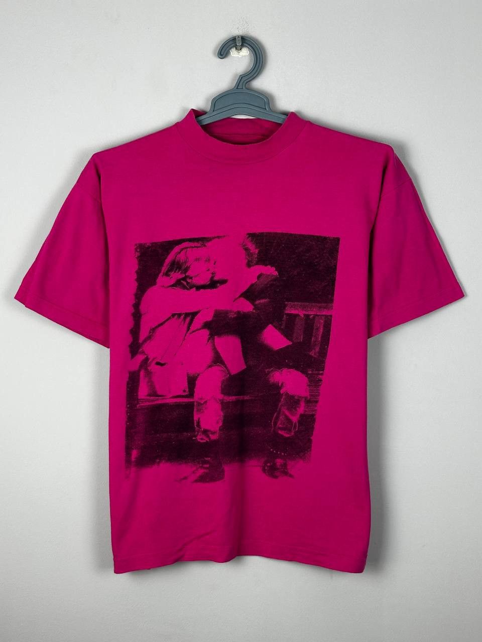 Band Tees 90s Sex Pistols Pink Punks Kissing Print Promo T Shirt Size US M / EU 48-50 / 2 - 1 Thumbnail