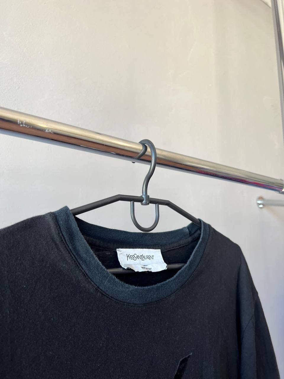 Yves Saint Laurent VERY RARE! YVES SAINT LAURENT RIVE GAUCHE VELOR LOGO T SHIRT Size US XL / EU 56 / 4 - 7 Thumbnail