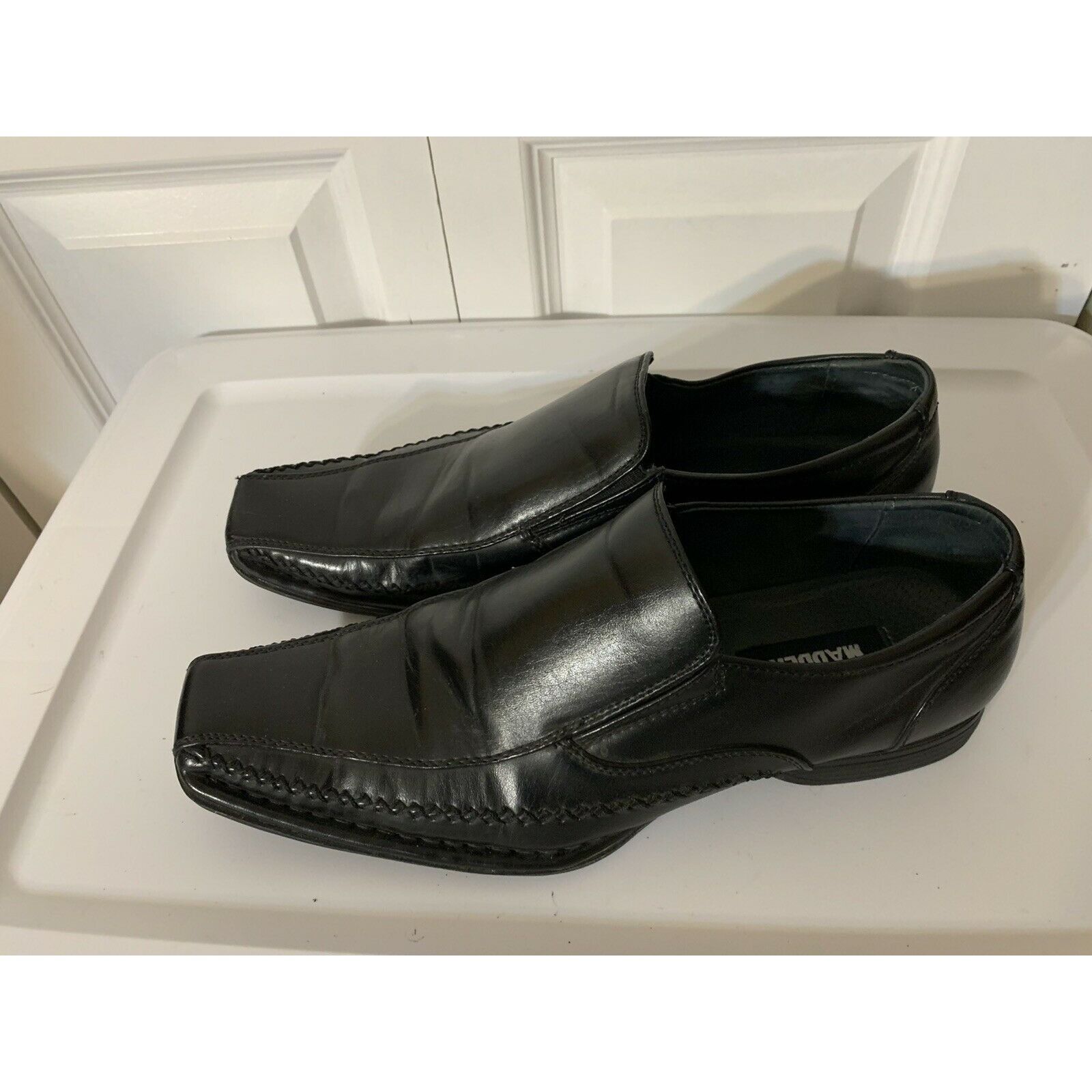 Madden NYC Madden Mens Black Dress Loafers Slip Ons Trace 9.5 M Size US 9.5 / EU 42-43 - 3 Thumbnail