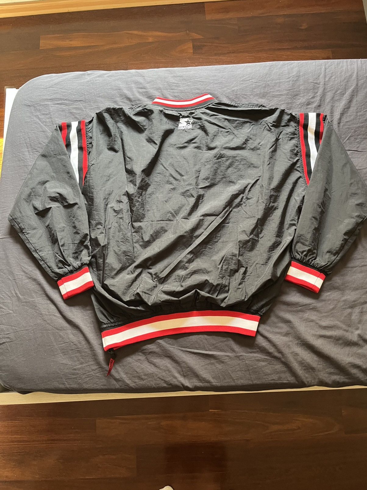 Starter Vintage 90's Starter Chicago Bulls NBA Jacket Windbreaker Size US L / EU 52-54 / 3 - 2 Thumbnail