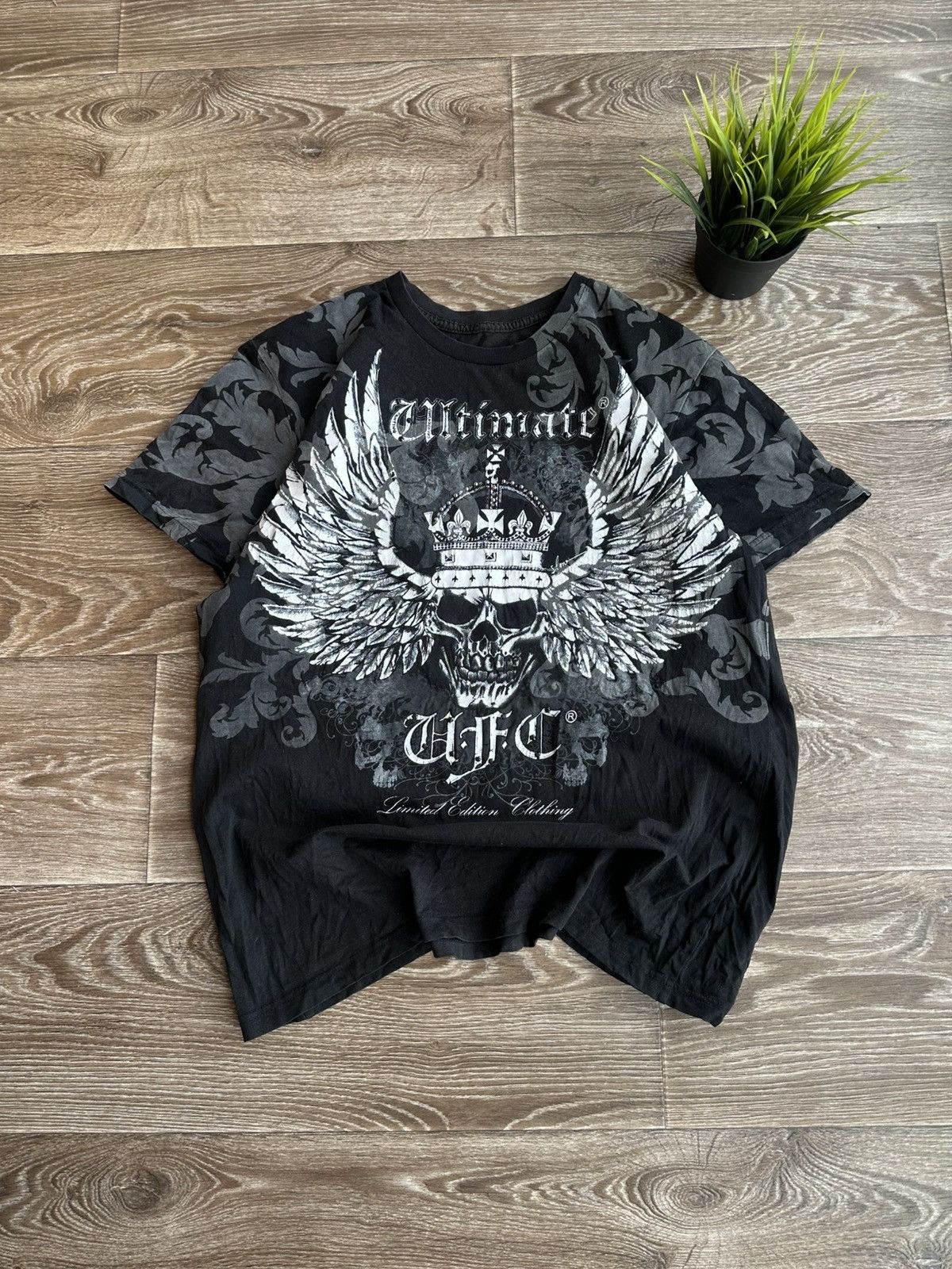 Affliction × Tapout Y2K MMA Elite Vintage Rare Affliction Archive