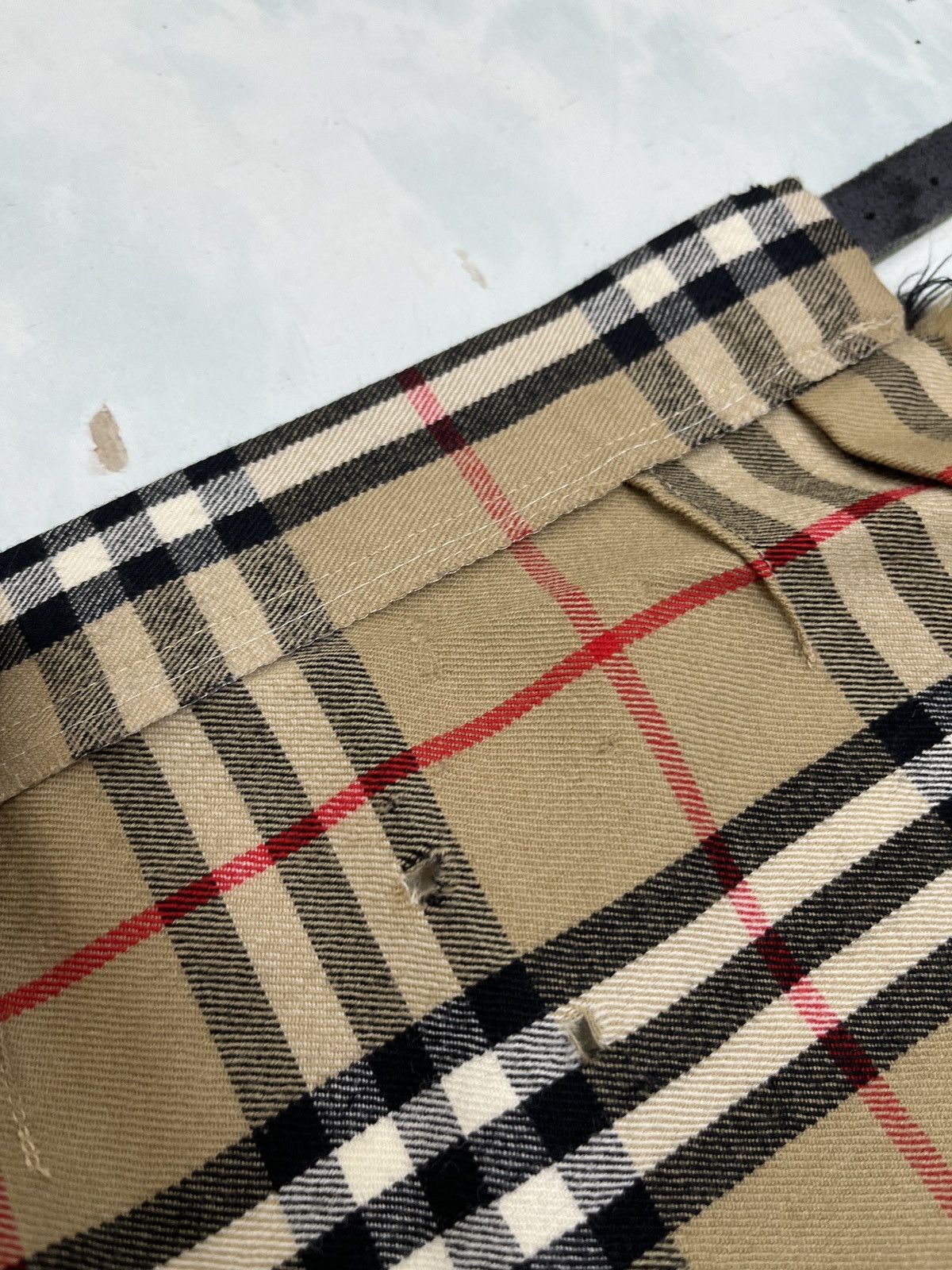 Burberry 🔥🔥🔥STEALS VTG BURBERRYS NOVA CHECK WOOL SKIRTS Size 25" / US 0 / IT 36 - 14 Thumbnail